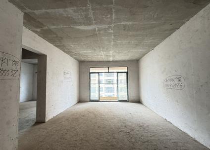 北京都汇小区4室2厅141.08平高楼层/共32层