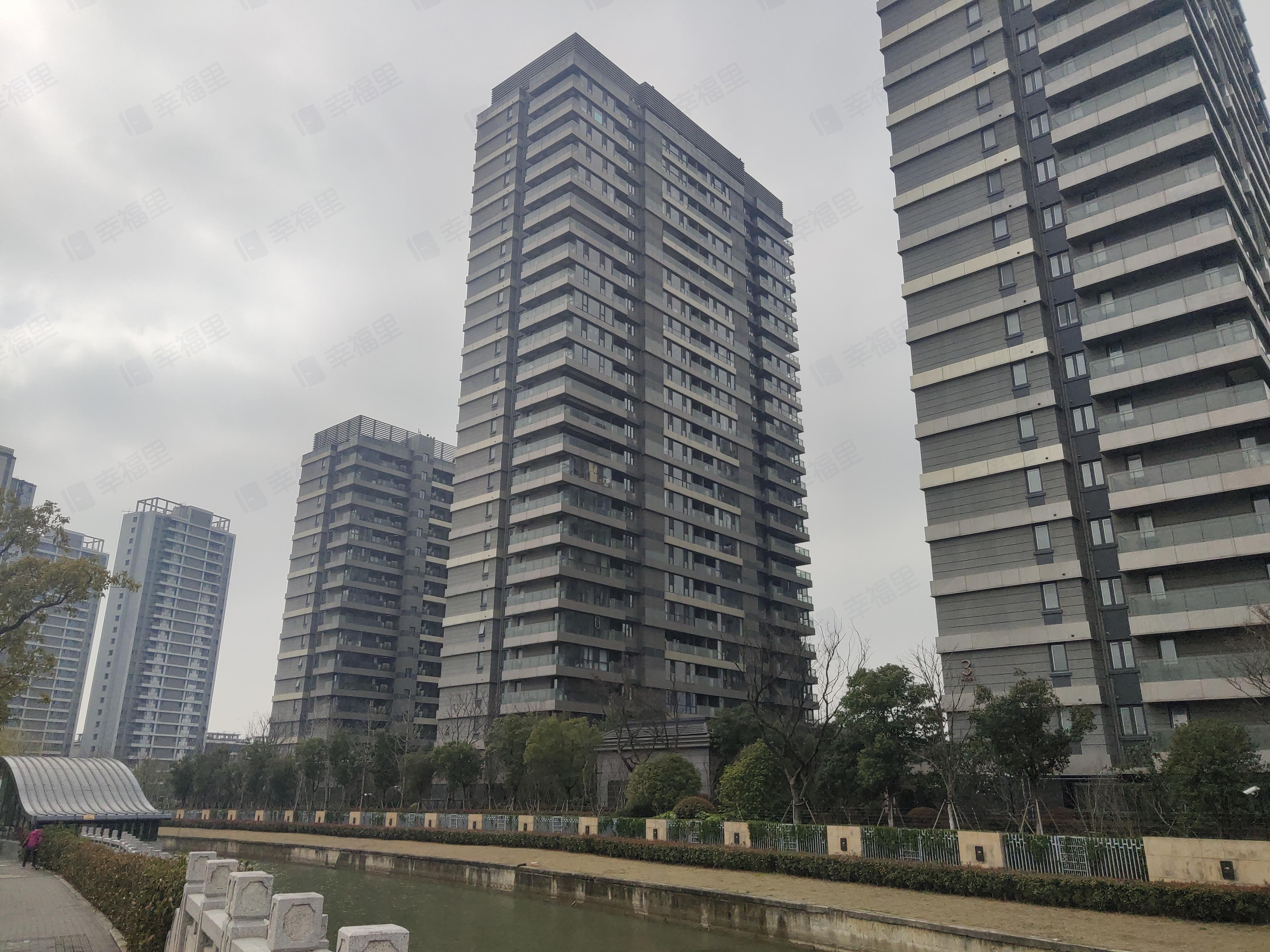 铂悦犀湖小区效果图