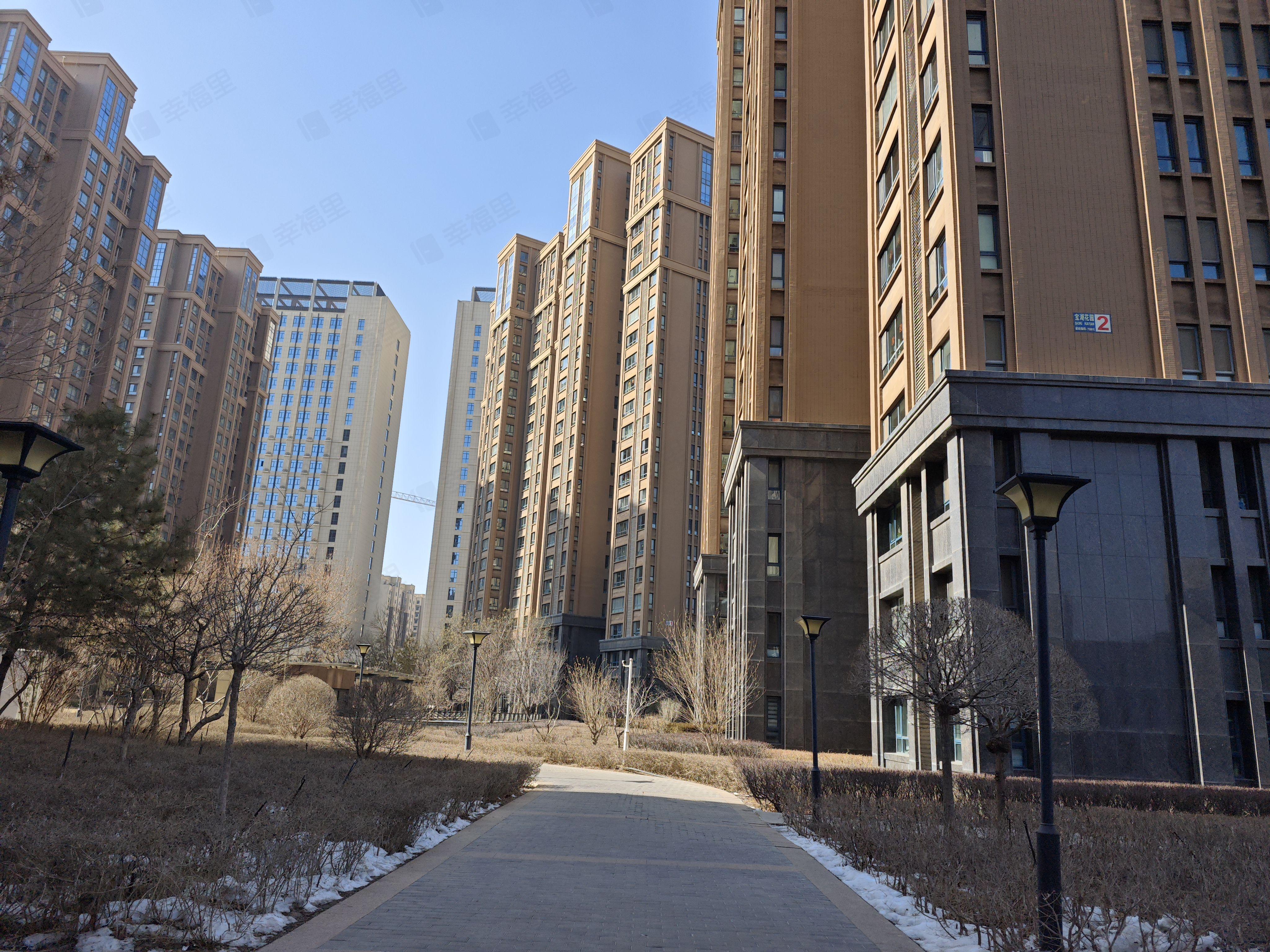 宝湖花园小区效果图