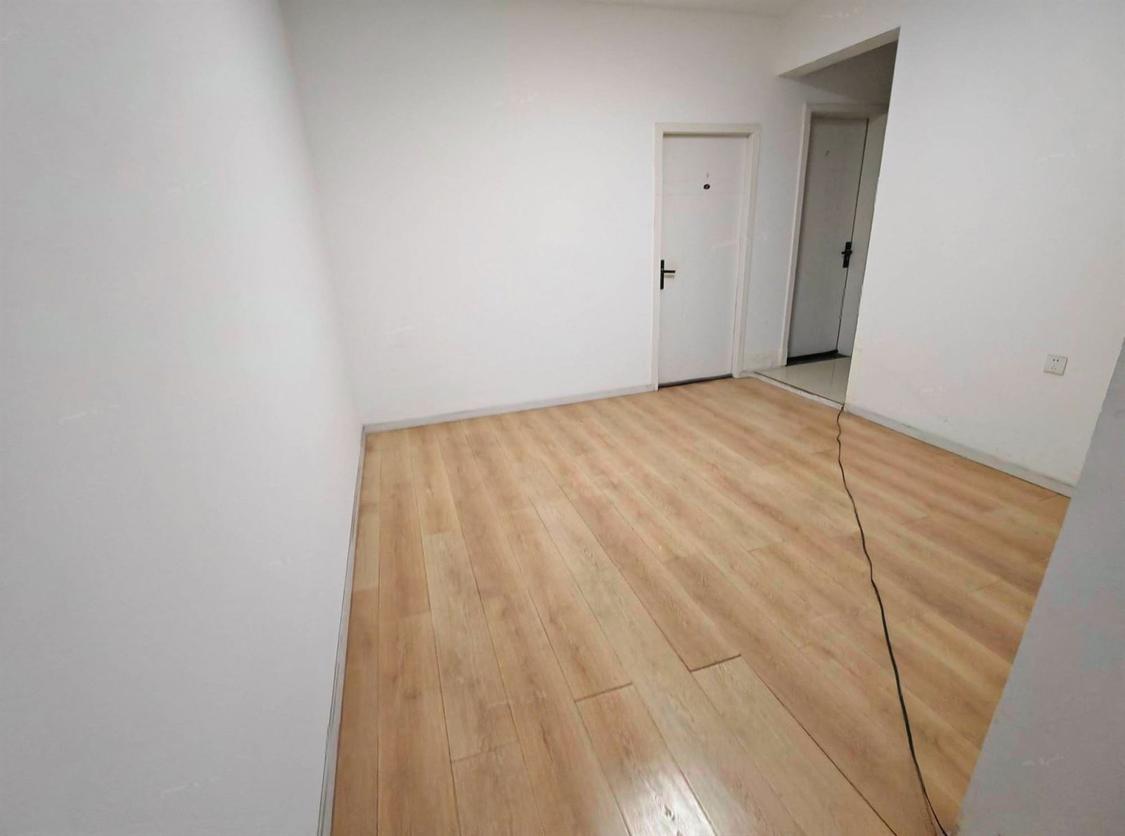 合租·龙湖九里峰景