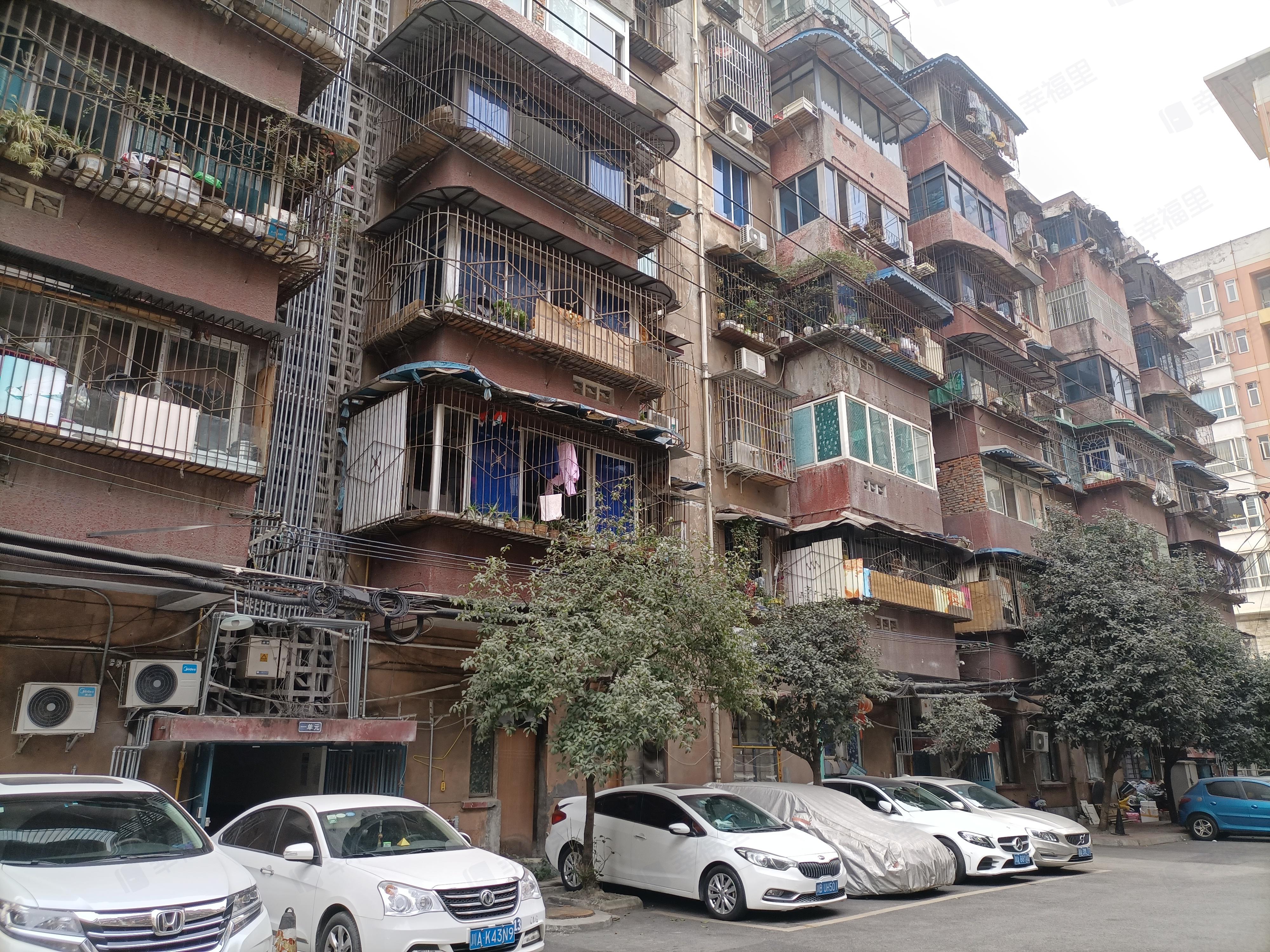 过街楼街98号院小区效果图