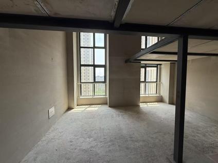 北京卓悦中心2室2厅40平低楼层/共20层