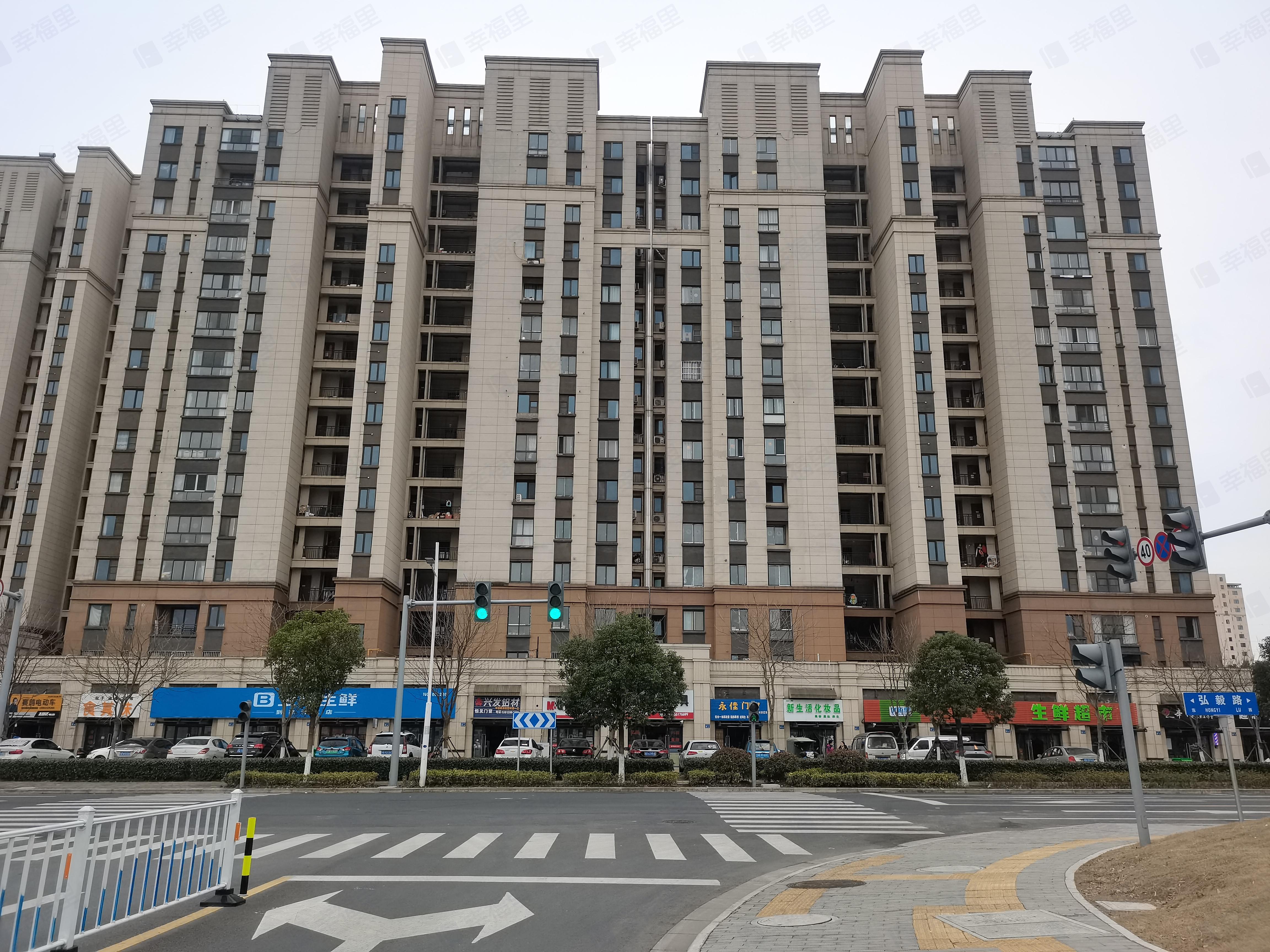 领秀琥珀澜湾小区效果图