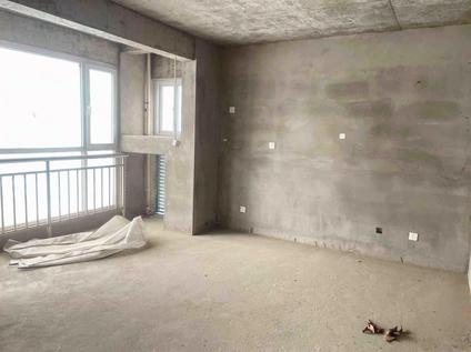 北京新城花苑4室2厅157平中楼层/共12层