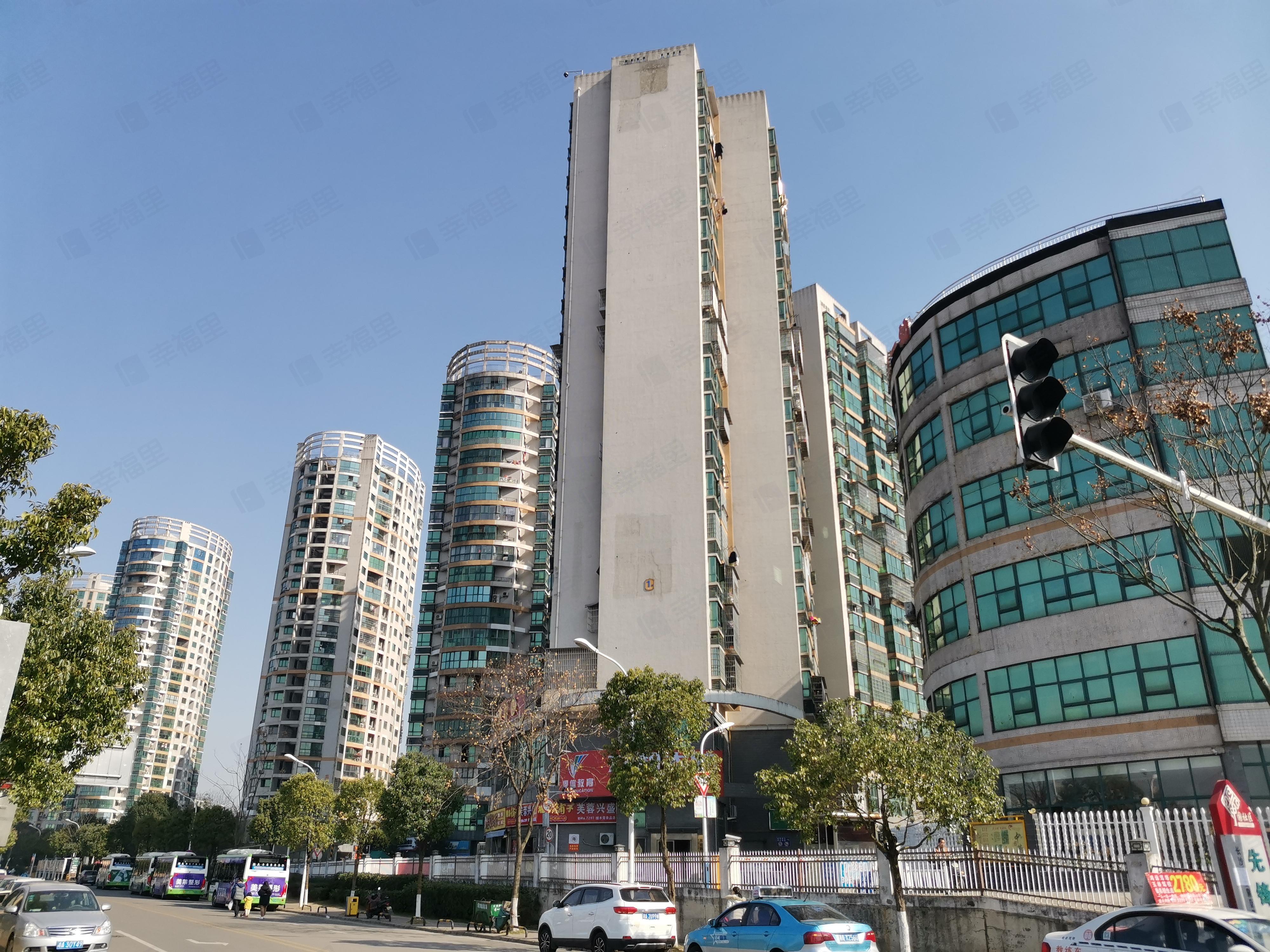 湖韵佳苑小区效果图