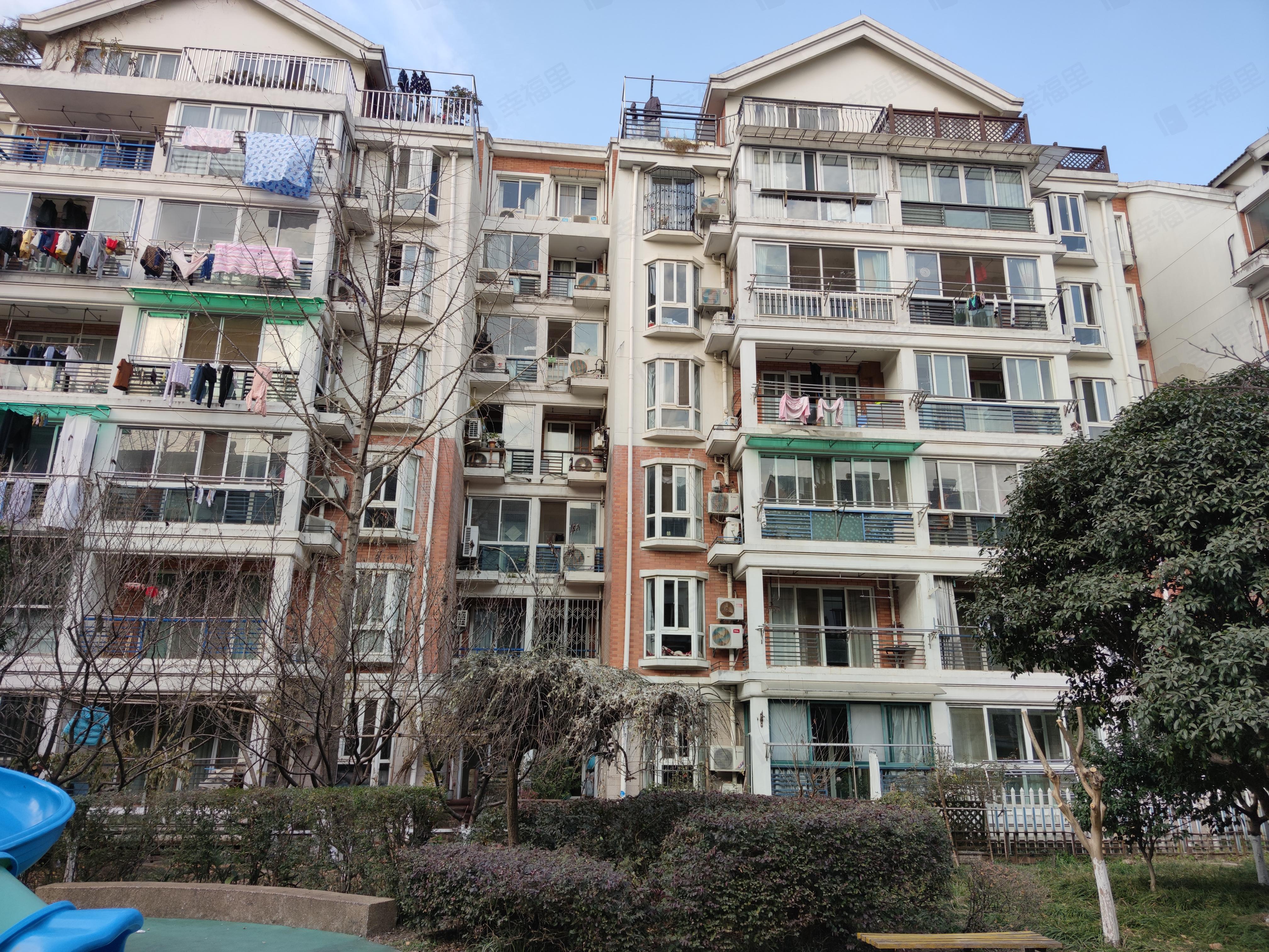 湖畔莲花港家园小区效果图