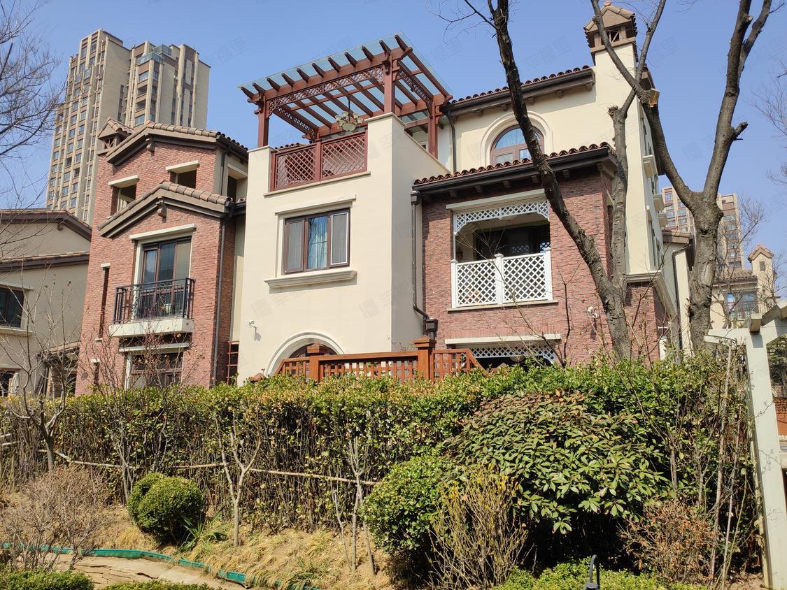 龙湖滟澜山三叠墅,龙湖滟澜山别墅_大山谷图库