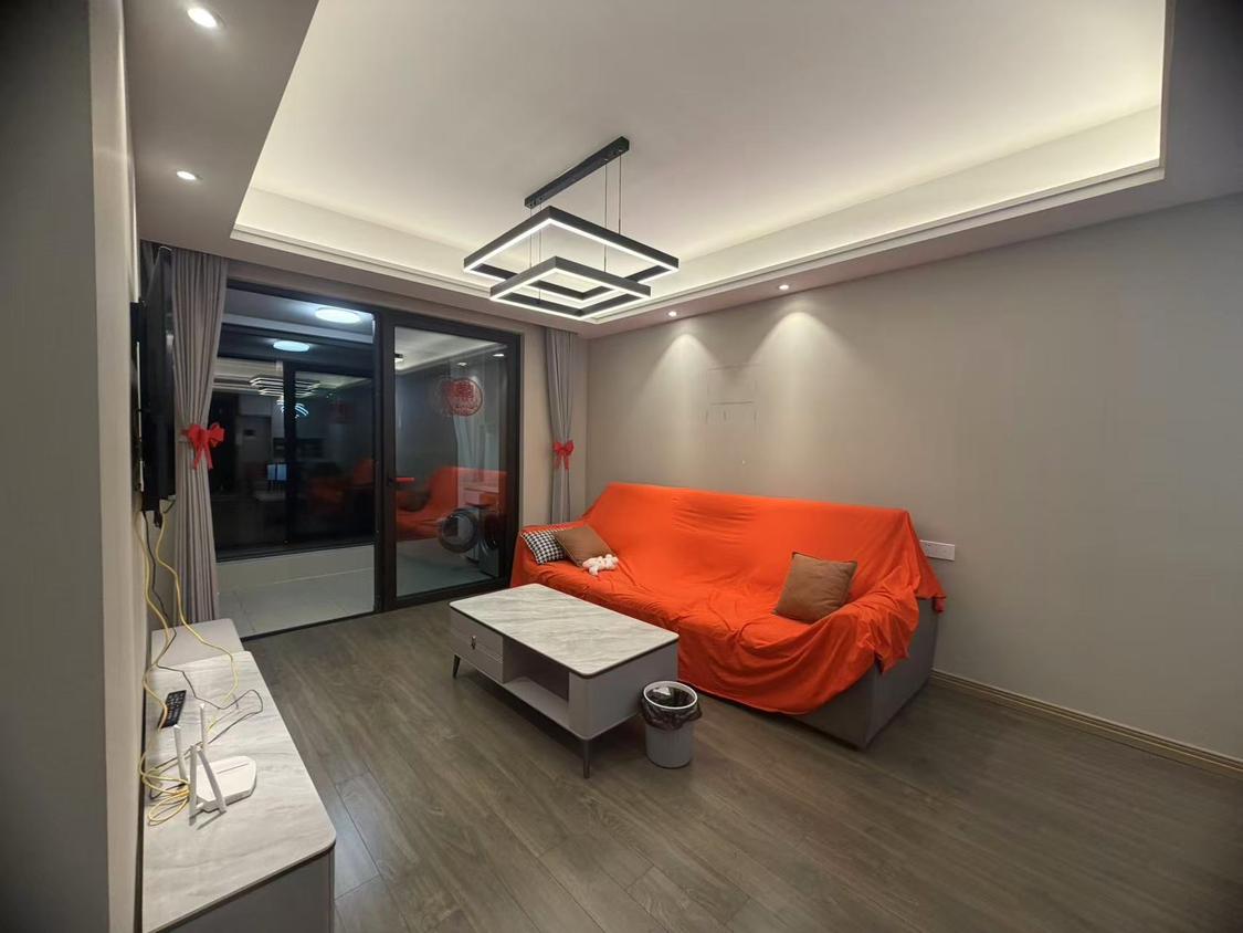 整租·金茂鸣悦棠前