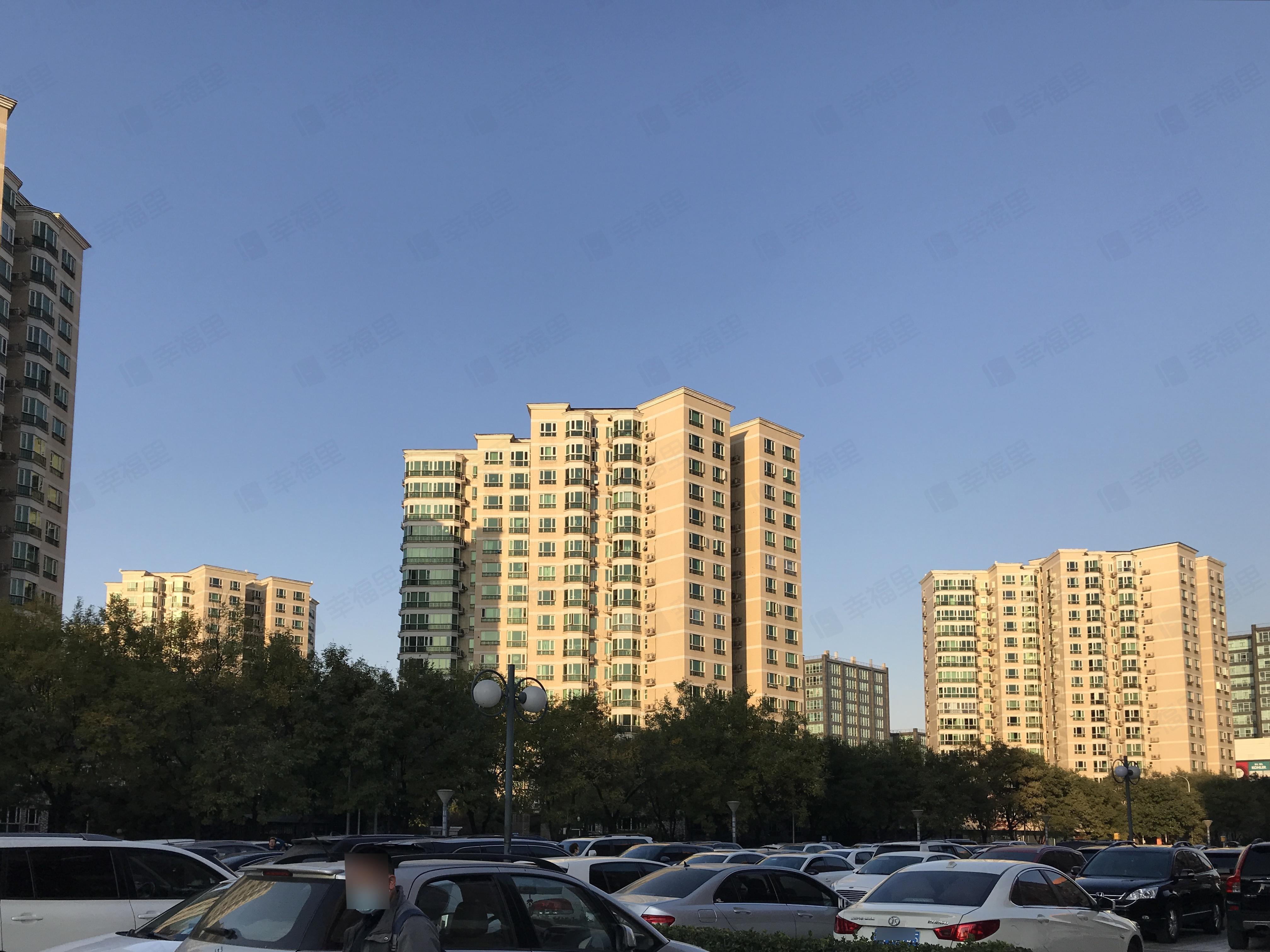 世纪华天翰林公馆小区效果图