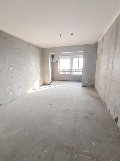 北京润金花园3室2厅116平高楼层/共27层