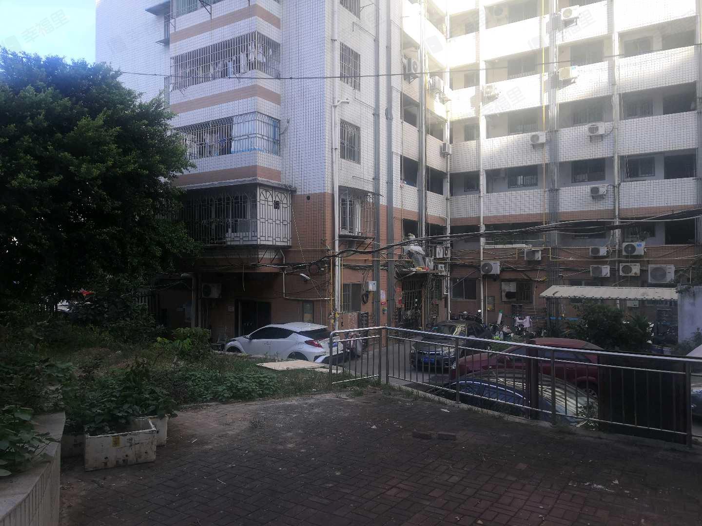 万隆花园2期小区效果图