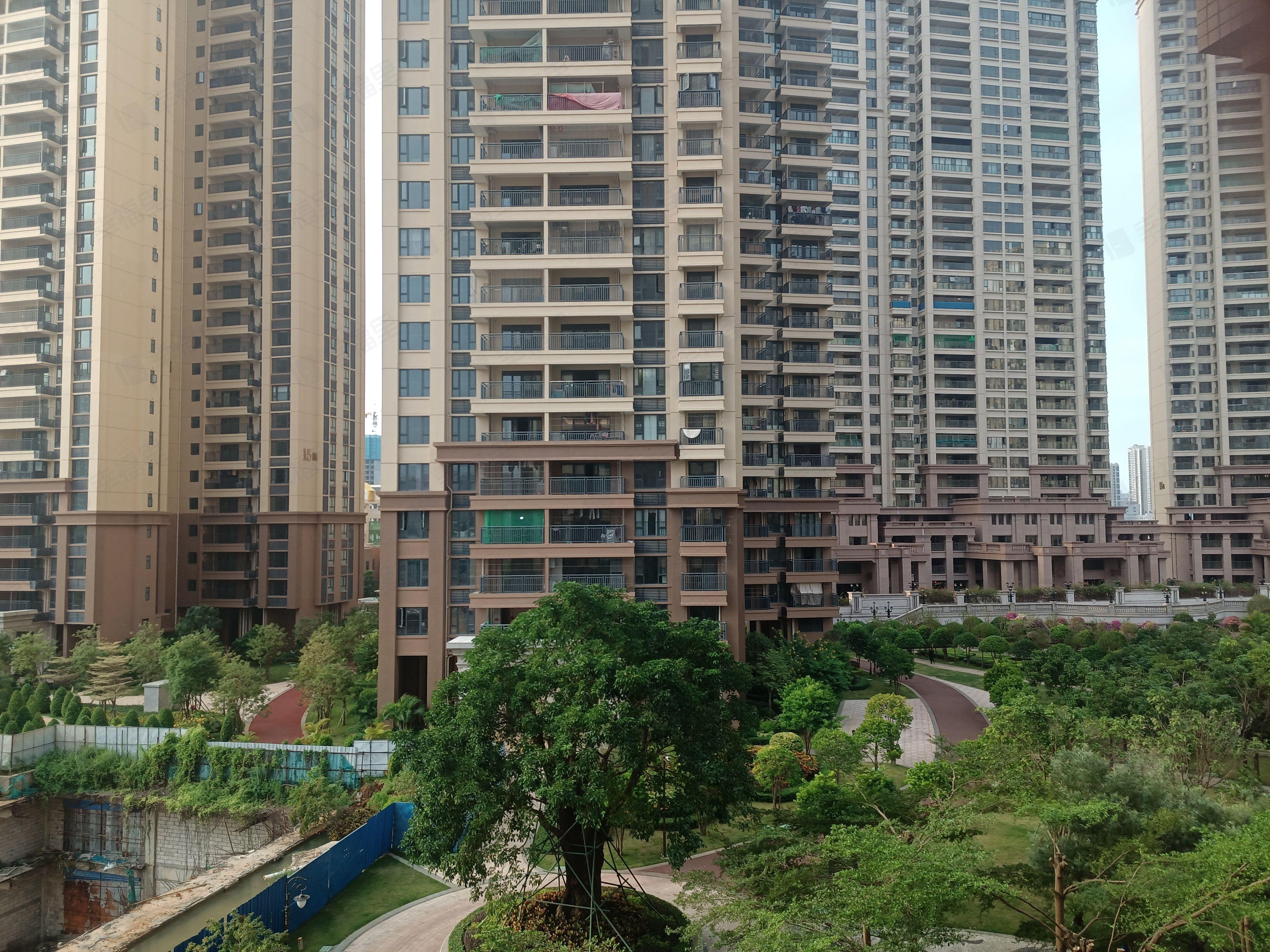 君临世纪小区效果图