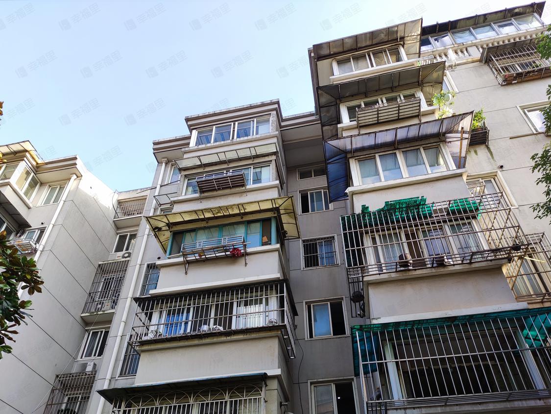 上海浦东-杨思/-年建海吉公寓