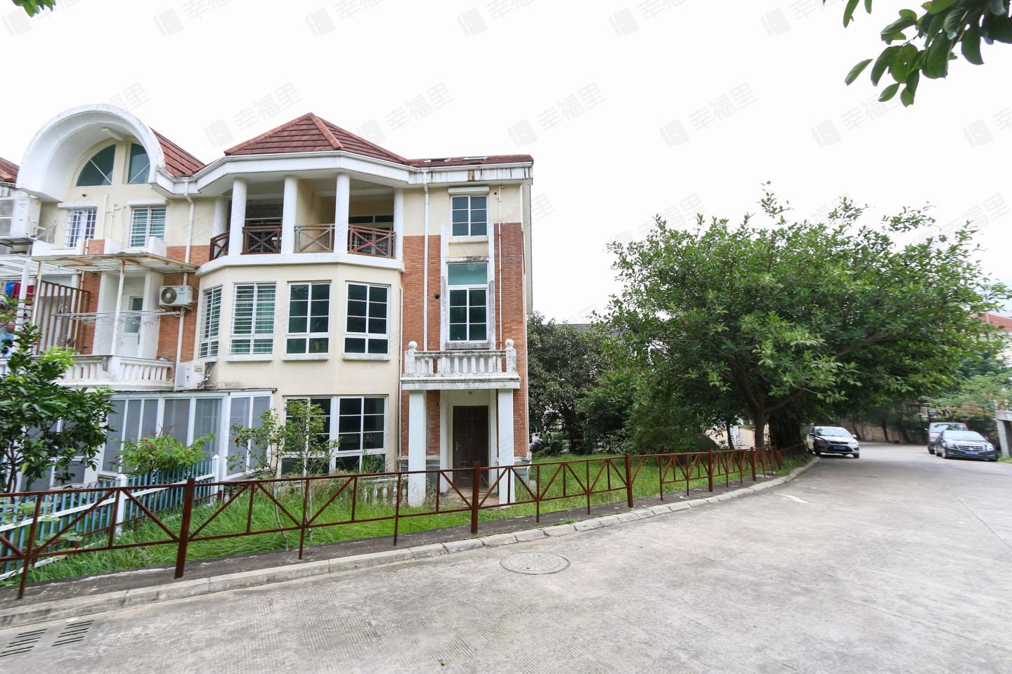 居住主题公园1期桂湖南郡小区效果图