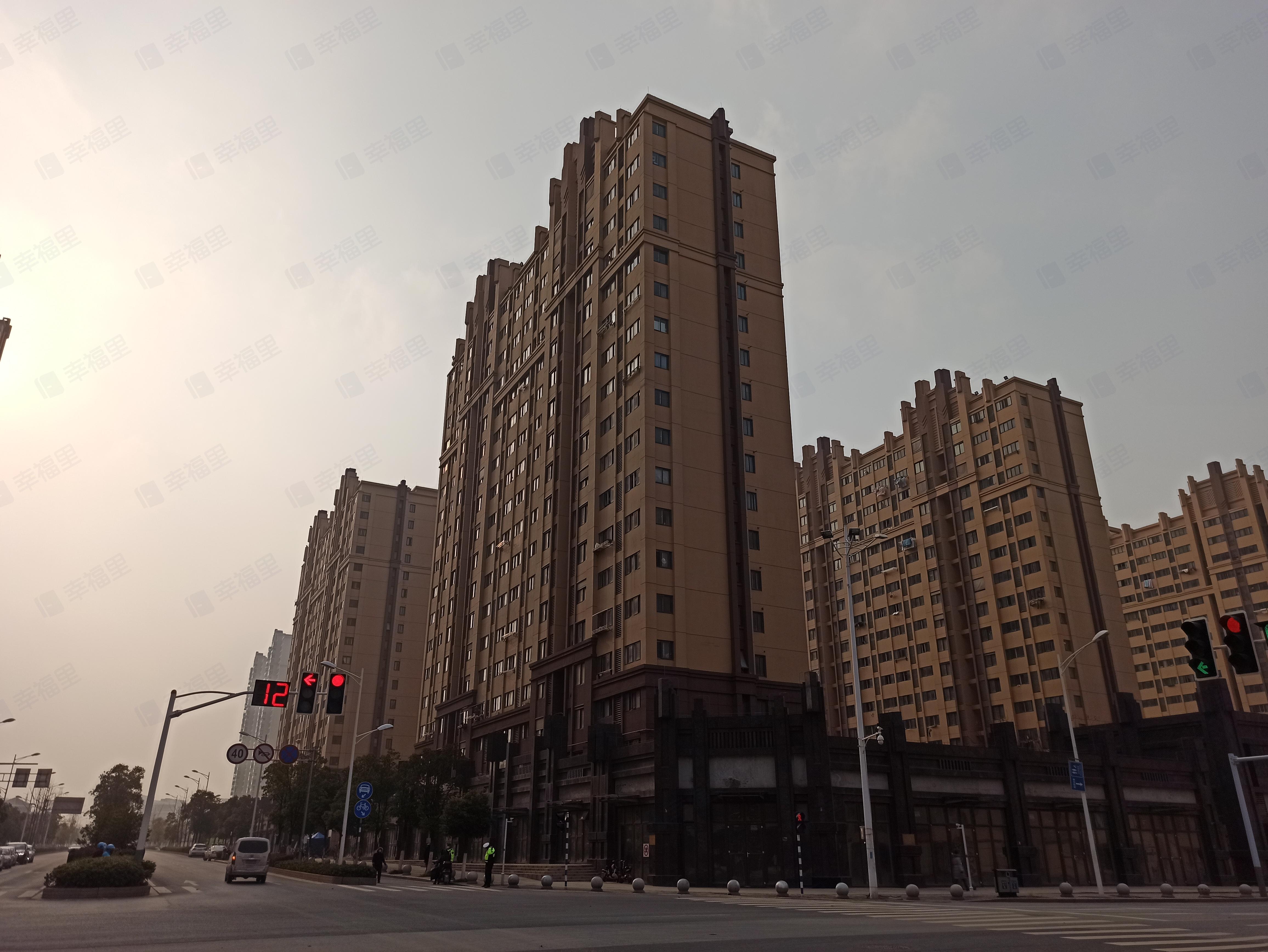 燕江新城山林苑小区效果图