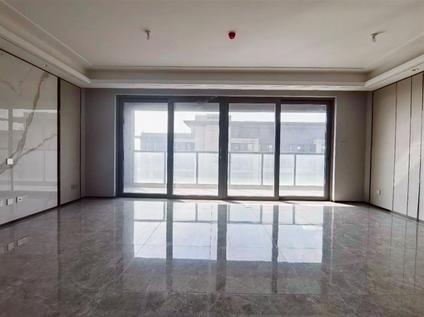 西安招商雍景湾3室2厅138平高楼层/共22层