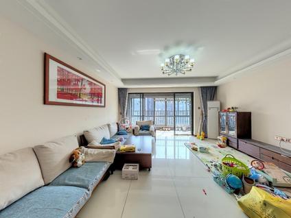 佛山万科缤纷四季(北区)4室2厅169平低楼层/共31层