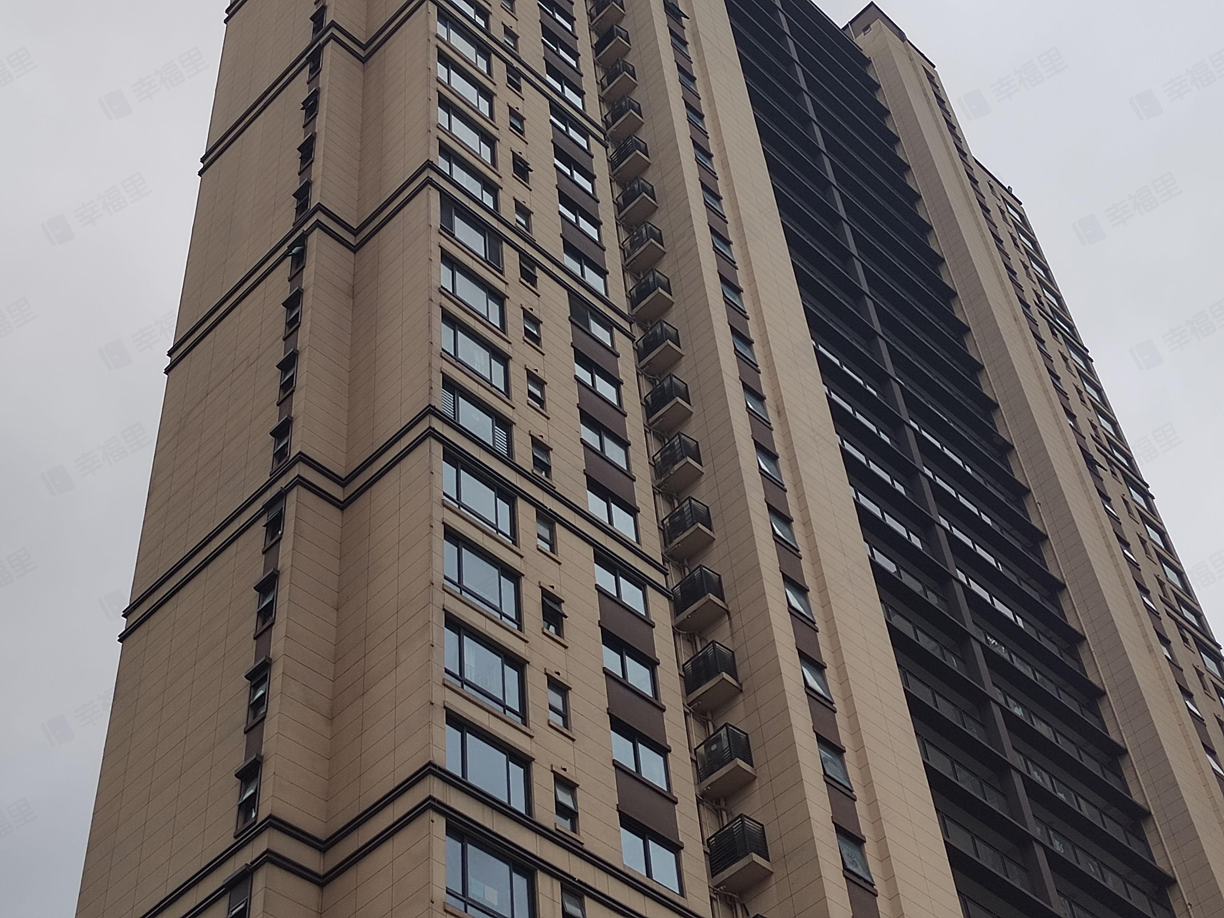 龙湖春江郦城小区效果图