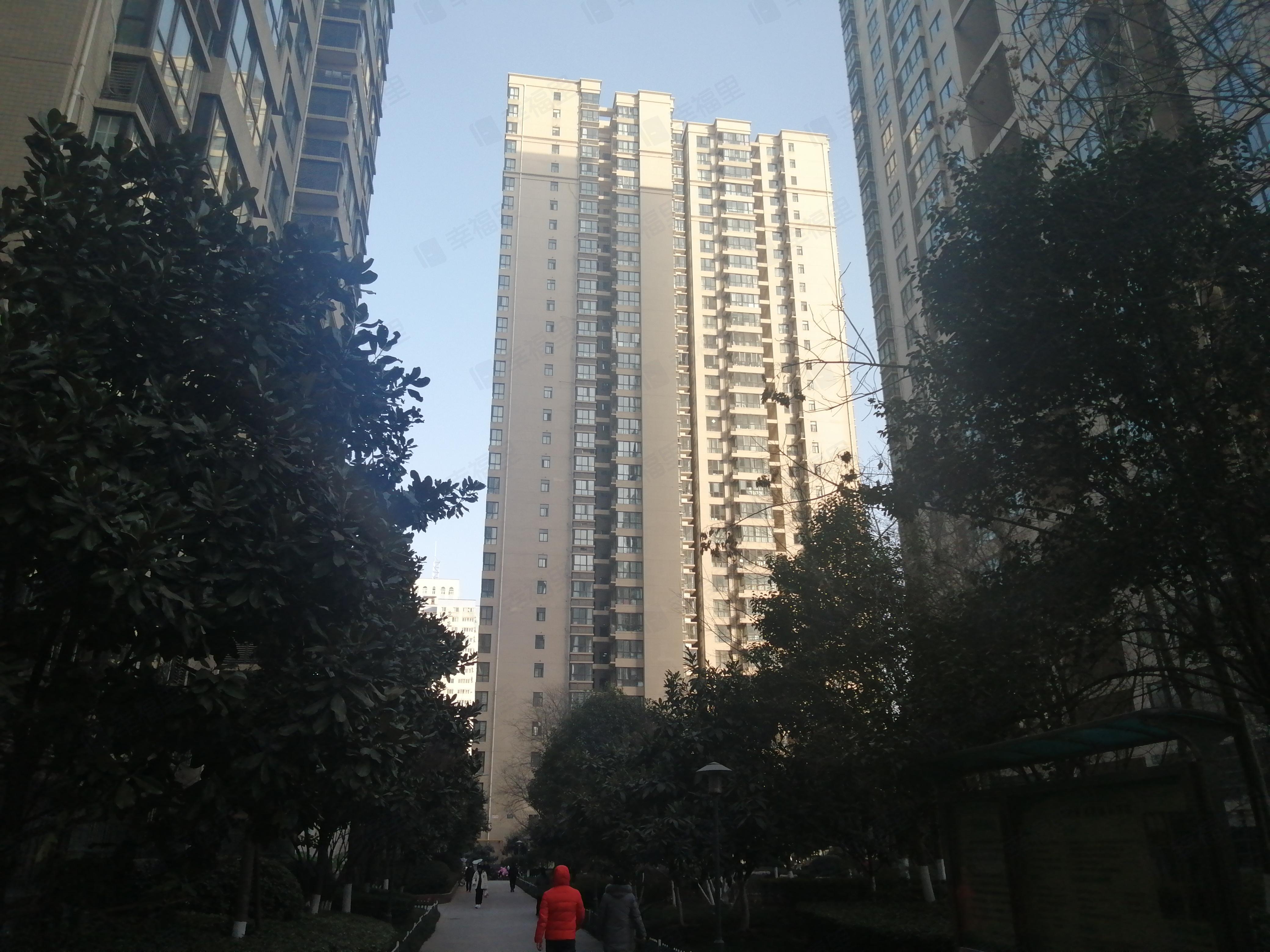 华豪丽晶小区效果图