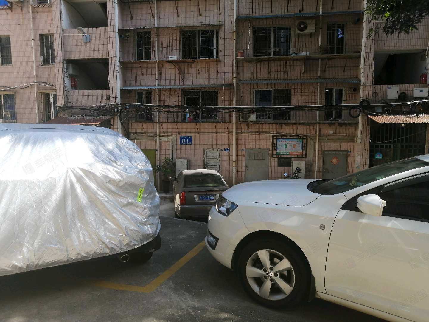 杏信花园小区效果图