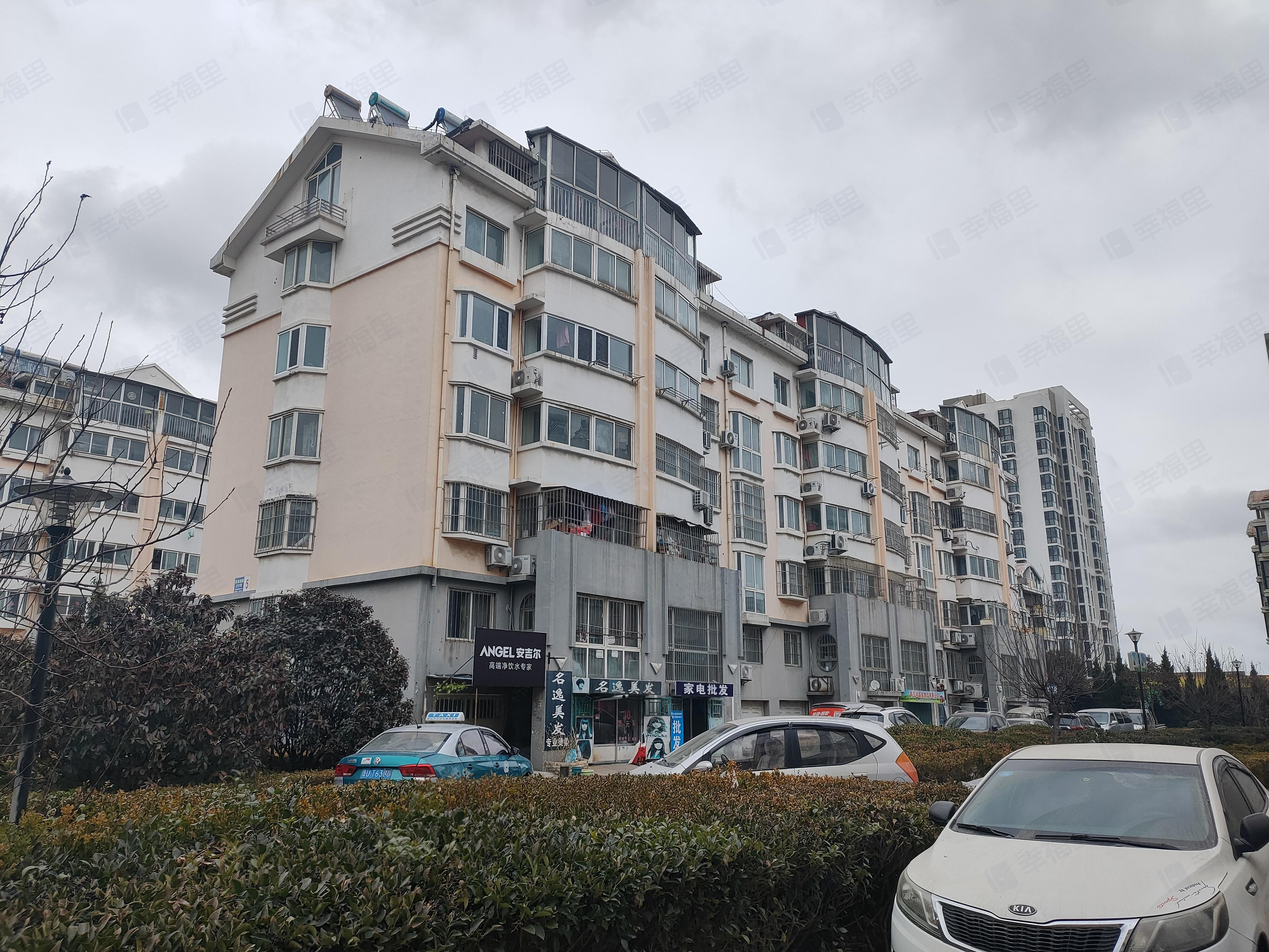 临港花园小区效果图