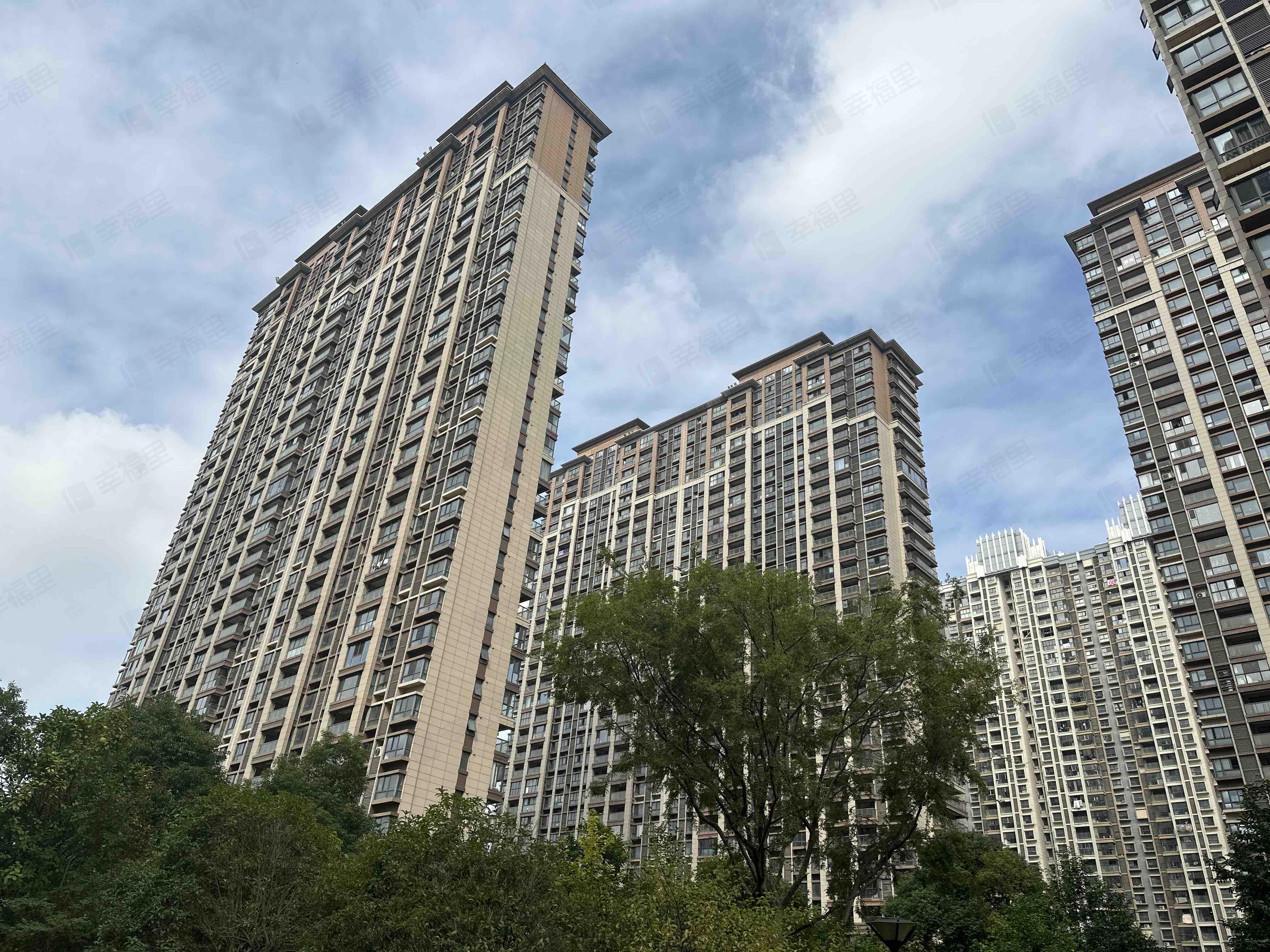 融创荣域小区效果图