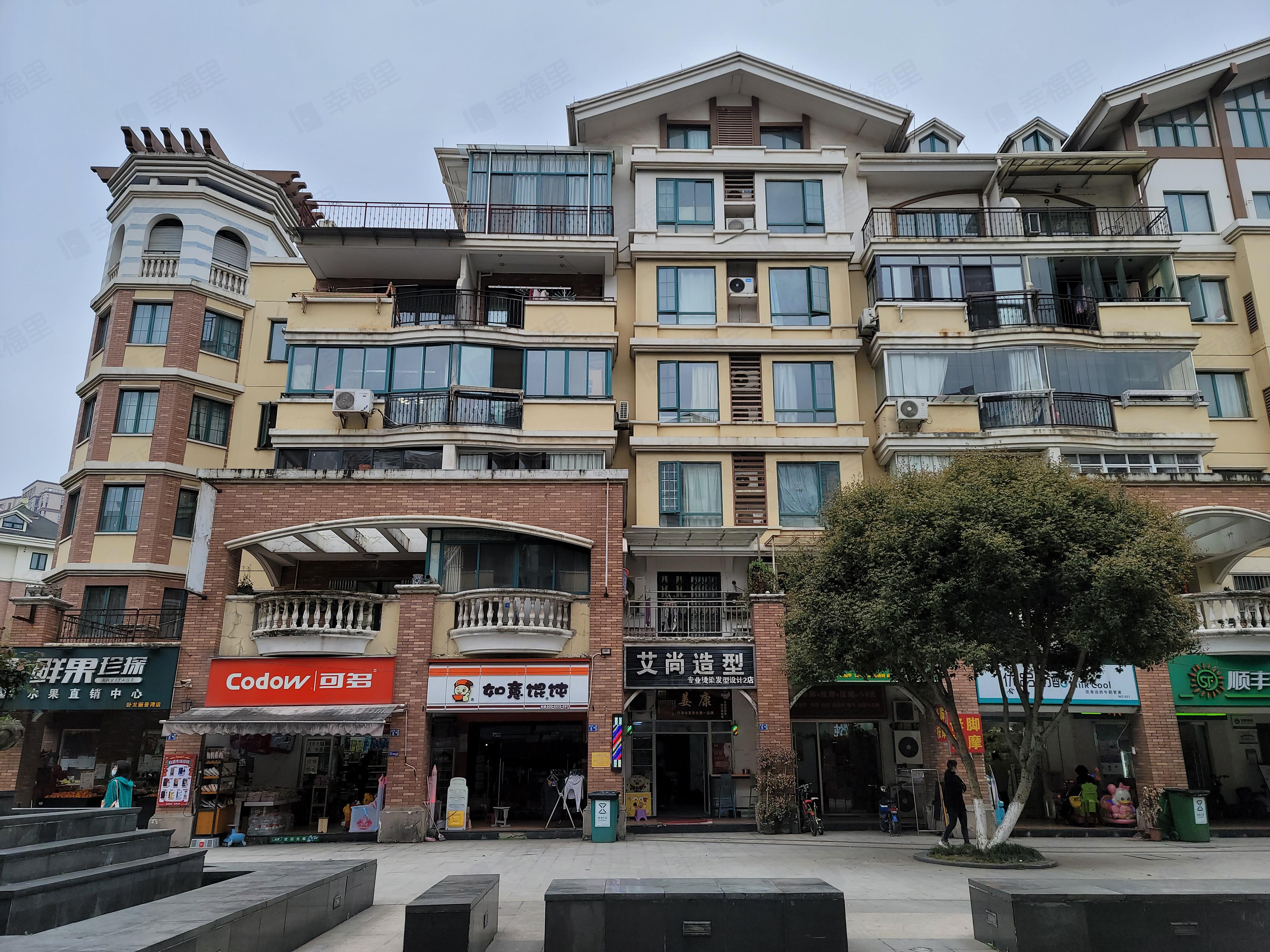 卧龙丽景湾(香山苑)小区效果图