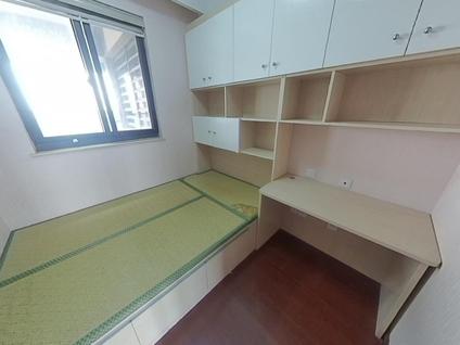 浦东周浦整租 保利艾庐3室1厅/140平/高楼层