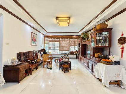 北京弘雅花园(三期雅豪轩)3室2厅121平中楼层/共11层