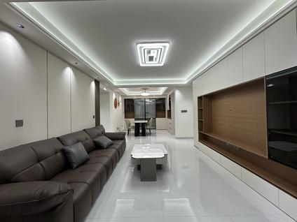 北京彰泰玫瑰园5室2厅119平低楼层/共34层