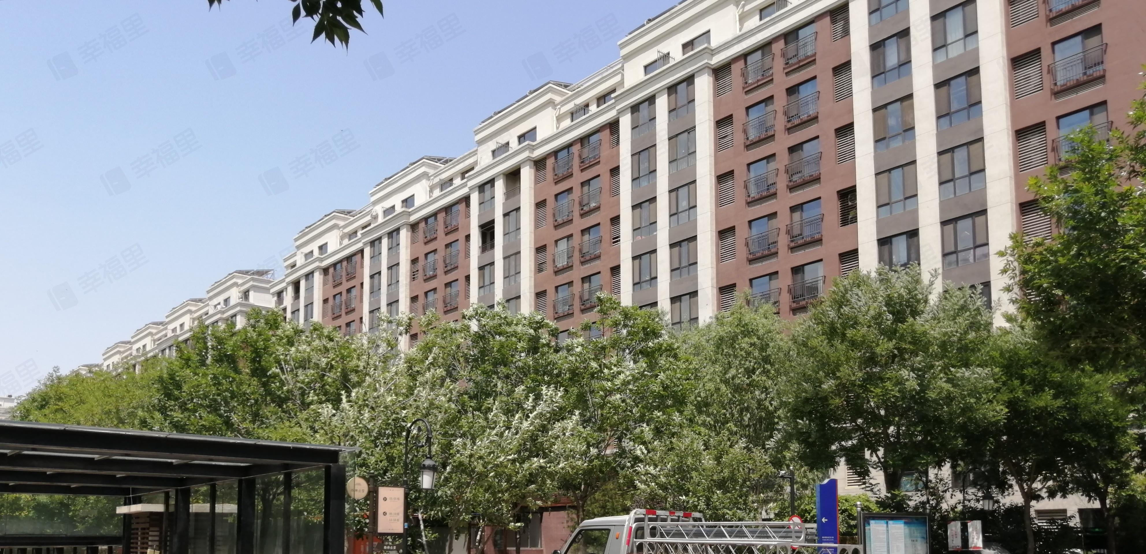 格林云墅小区效果图