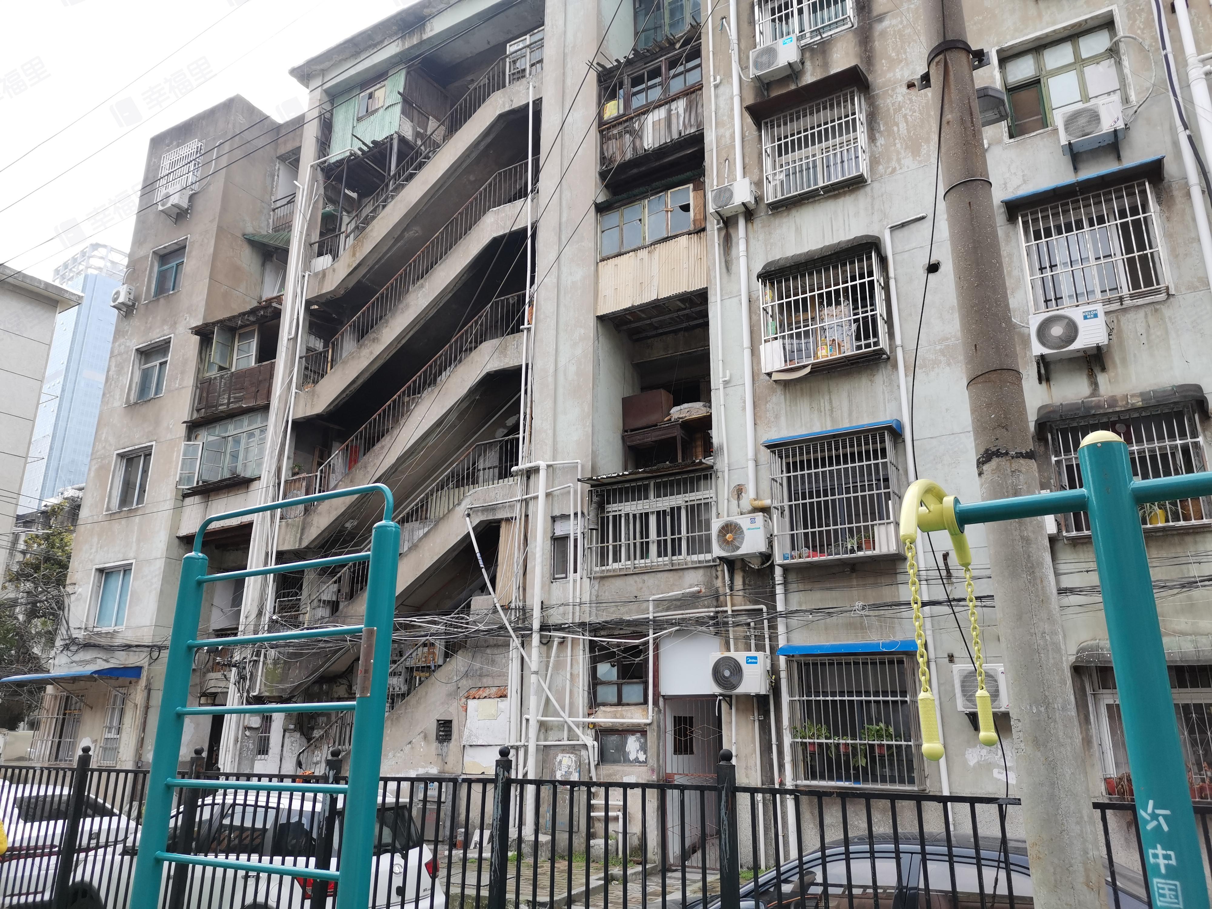 安庆路142号小区效果图