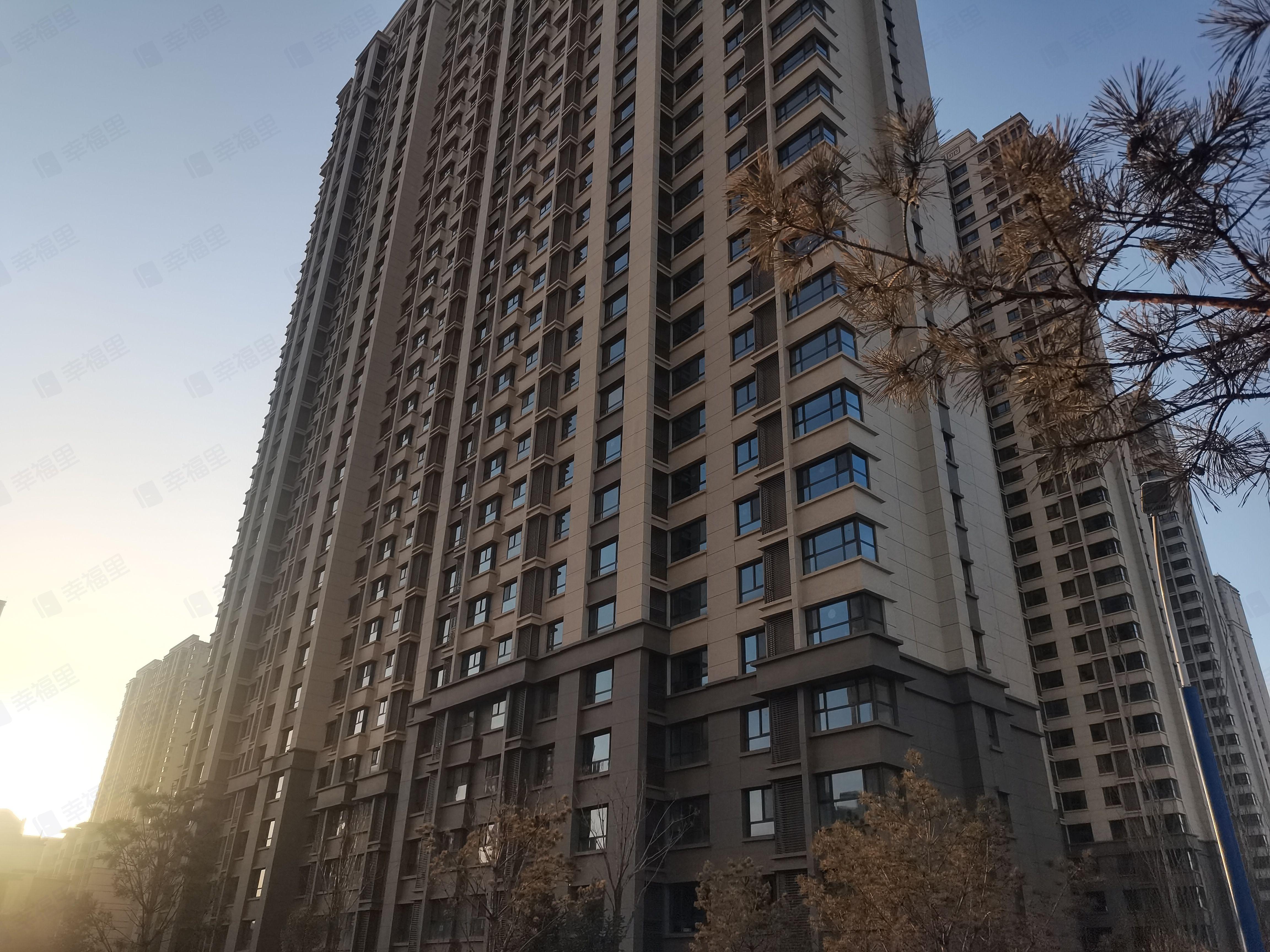 富力华庭小区效果图