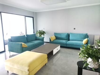 北京金桥大厦3室2厅136平中楼层/共16层