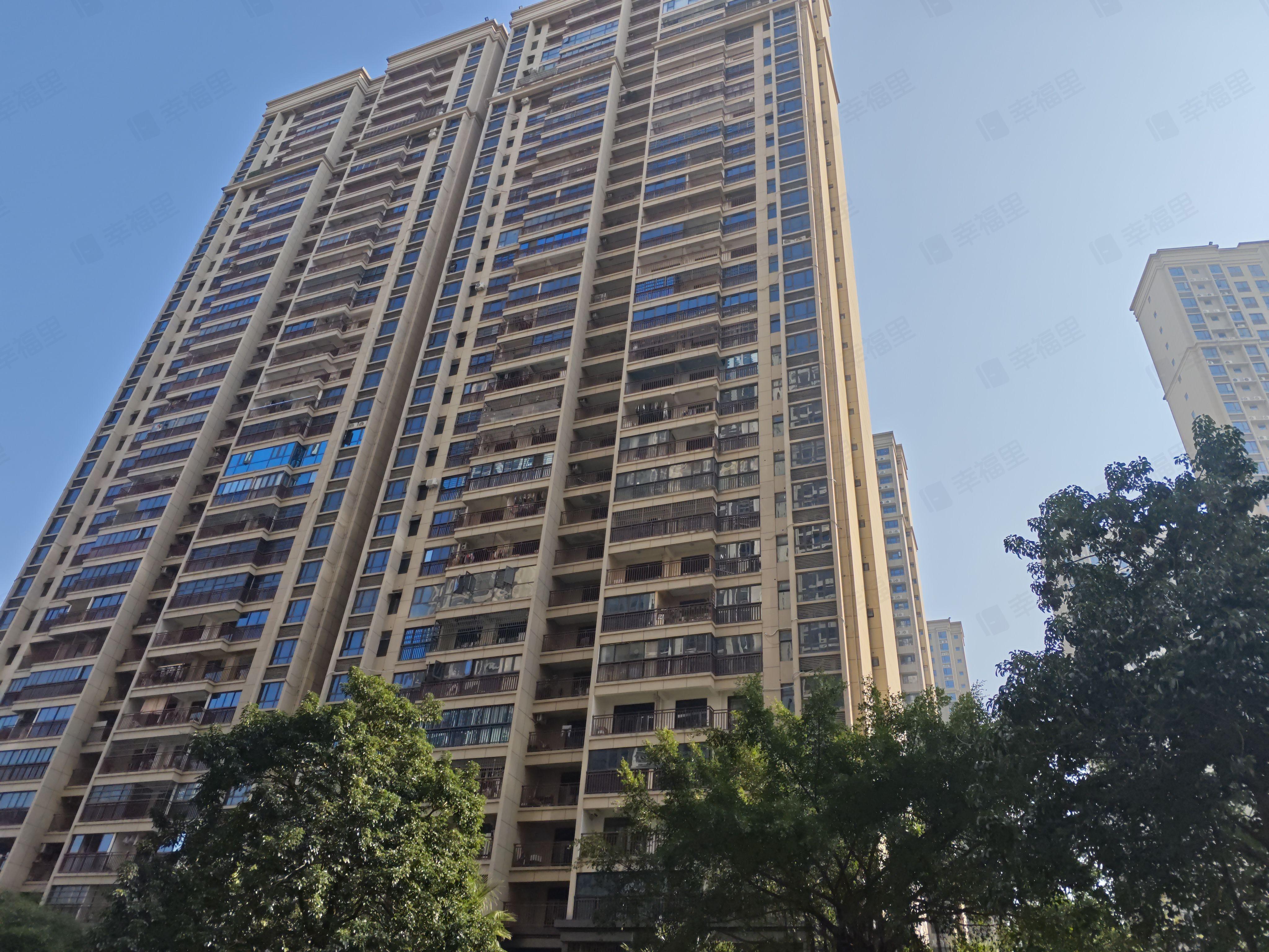 海悦华府小区效果图