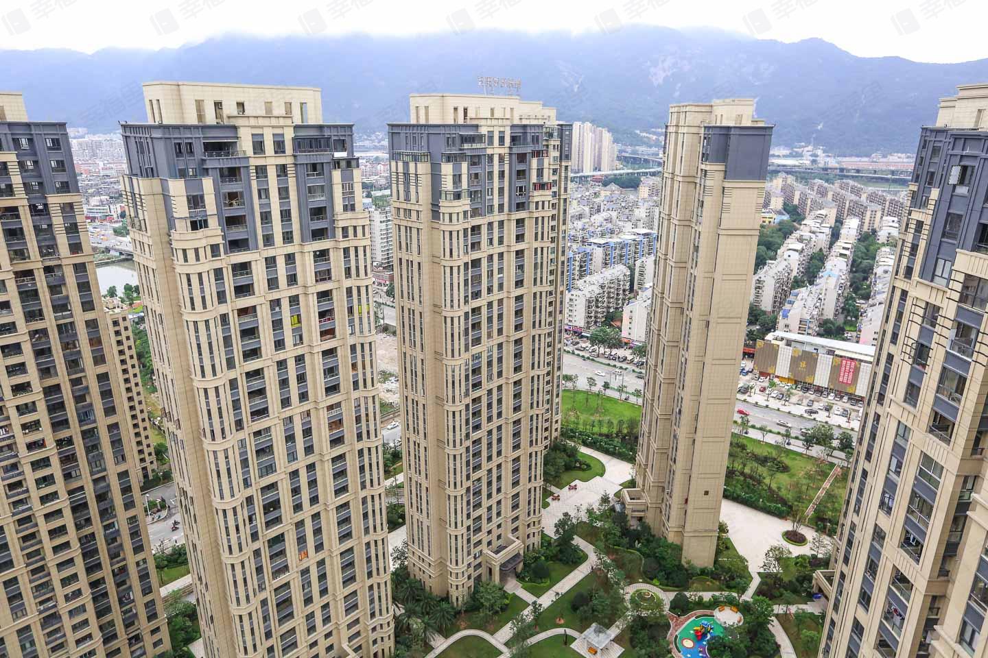 阳光凡尔赛宫B区B3小区效果图