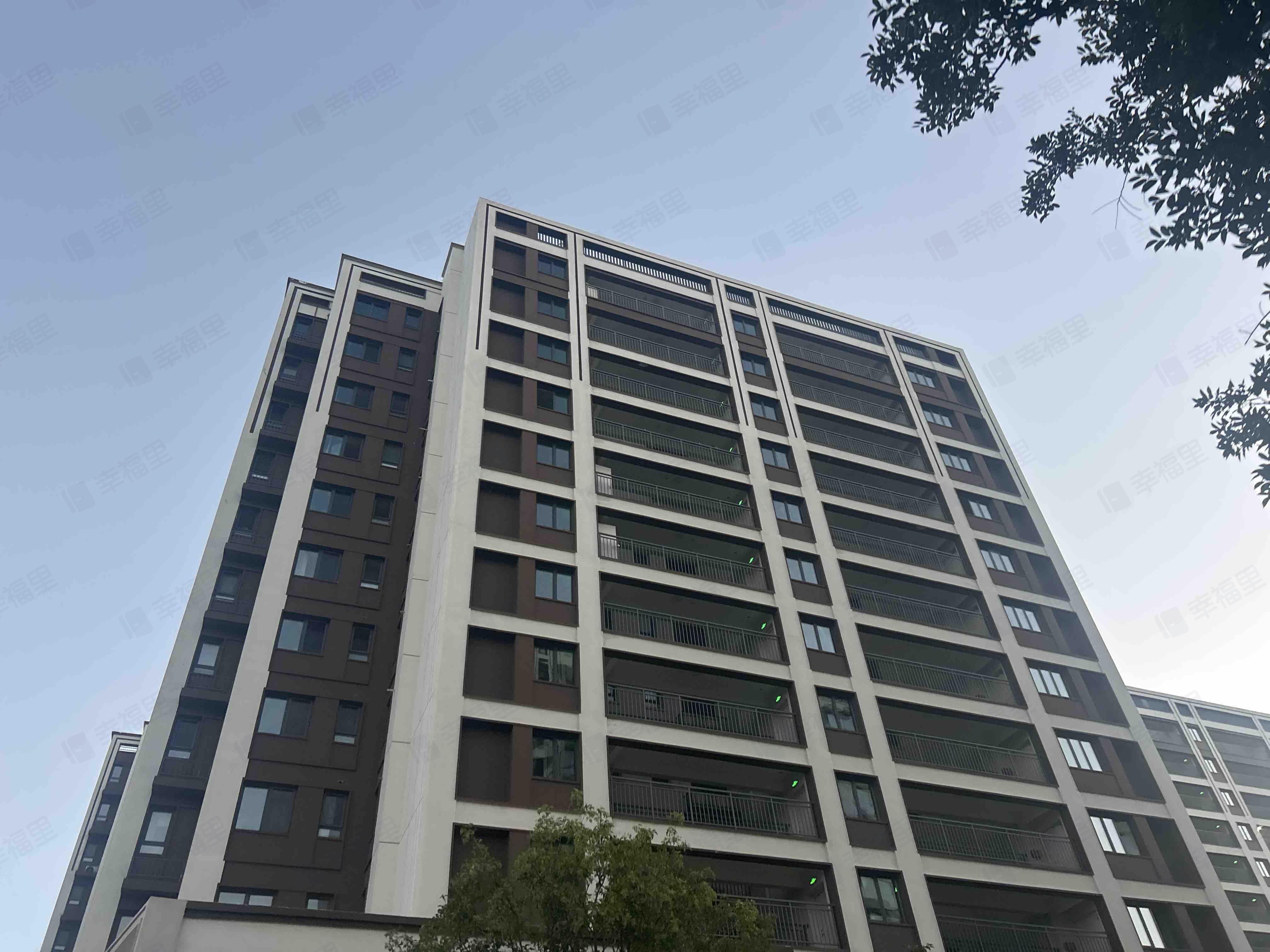 君澜凤凰城小区效果图