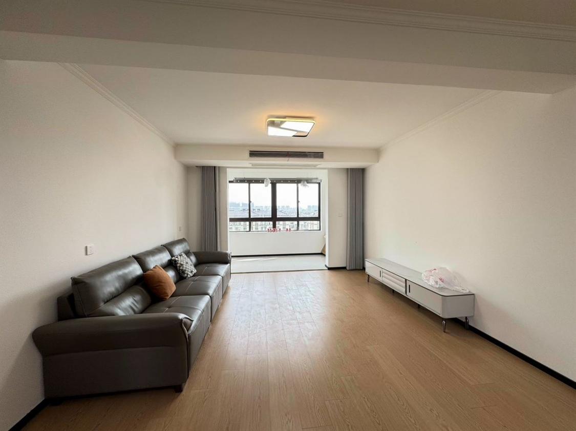 整租·中凯龙湖领墅