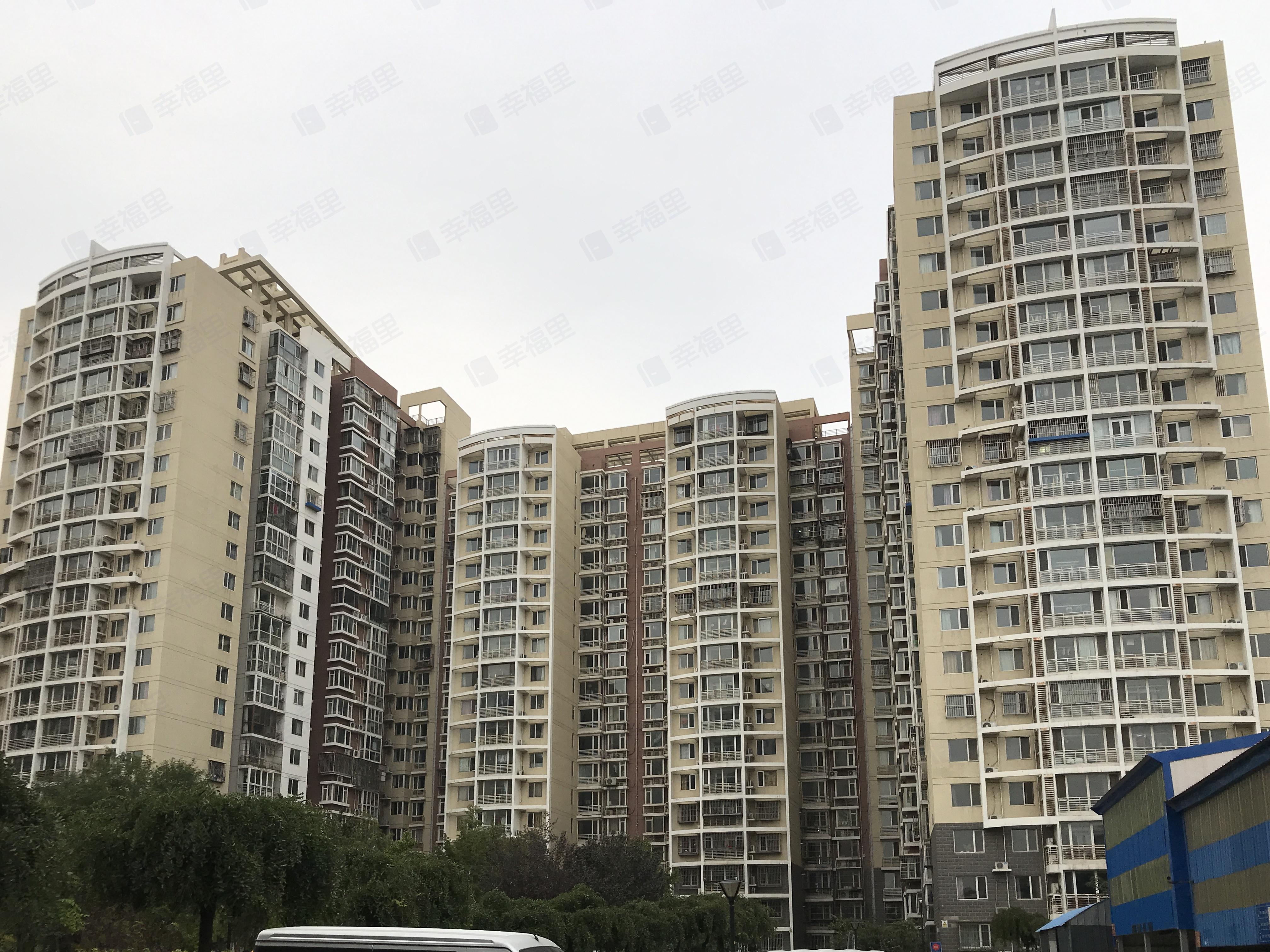 首经贸中街1号院小区效果图