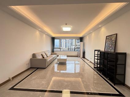 城阳城阳立交整租 龙湖舜山府4室2厅/145平/中楼层