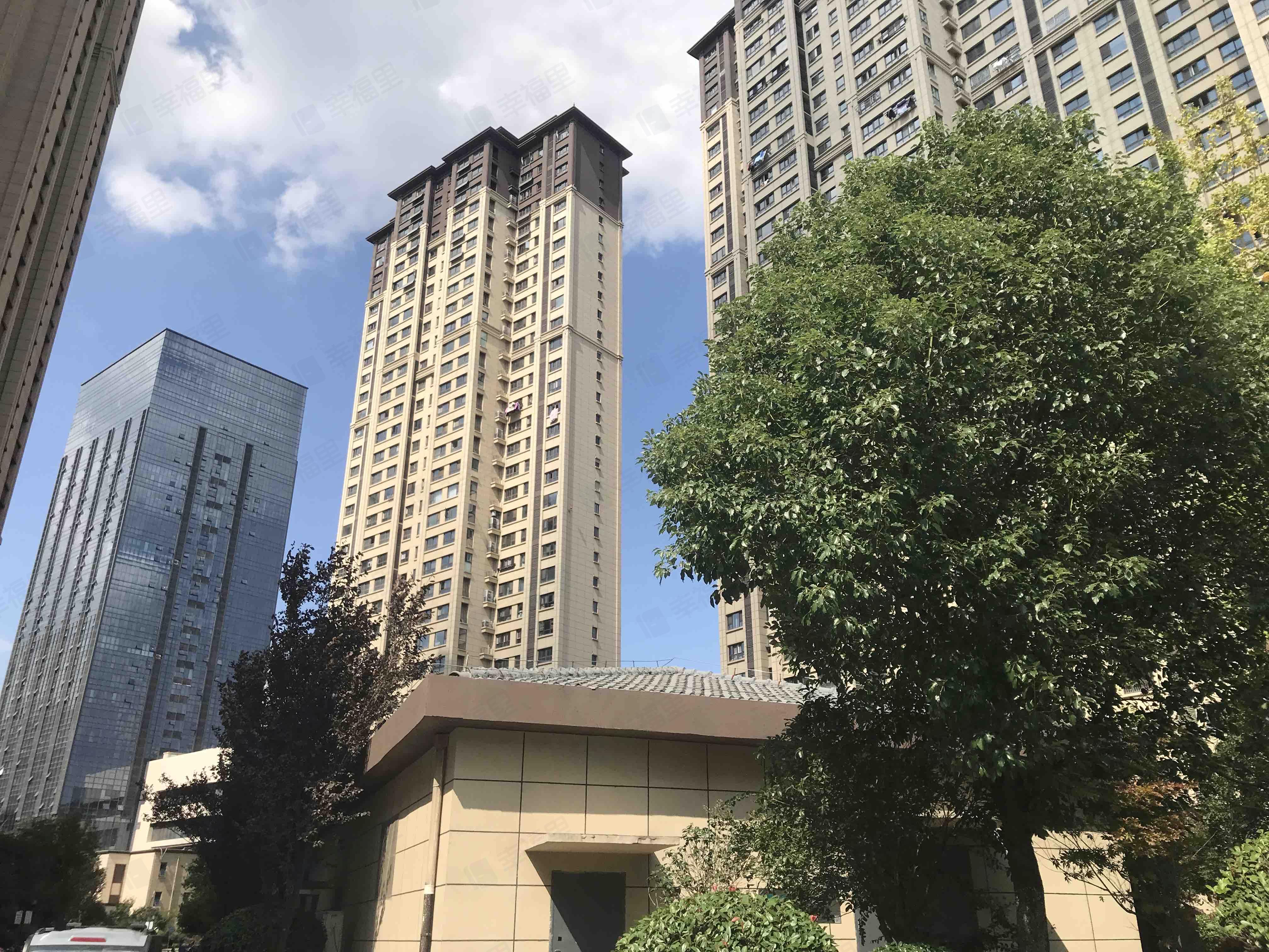 荣盛华府小区效果图