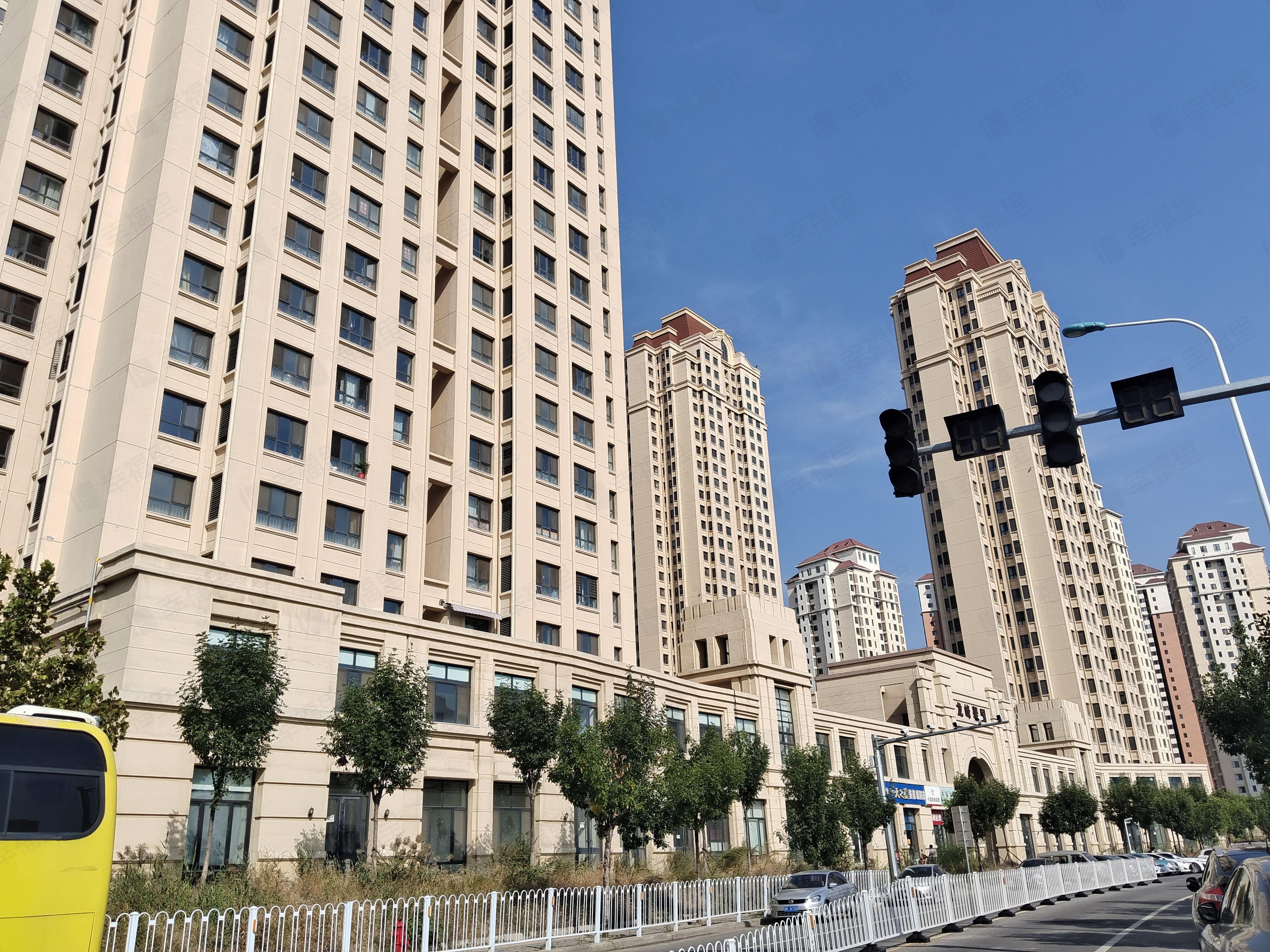 龙峰馨园小区效果图