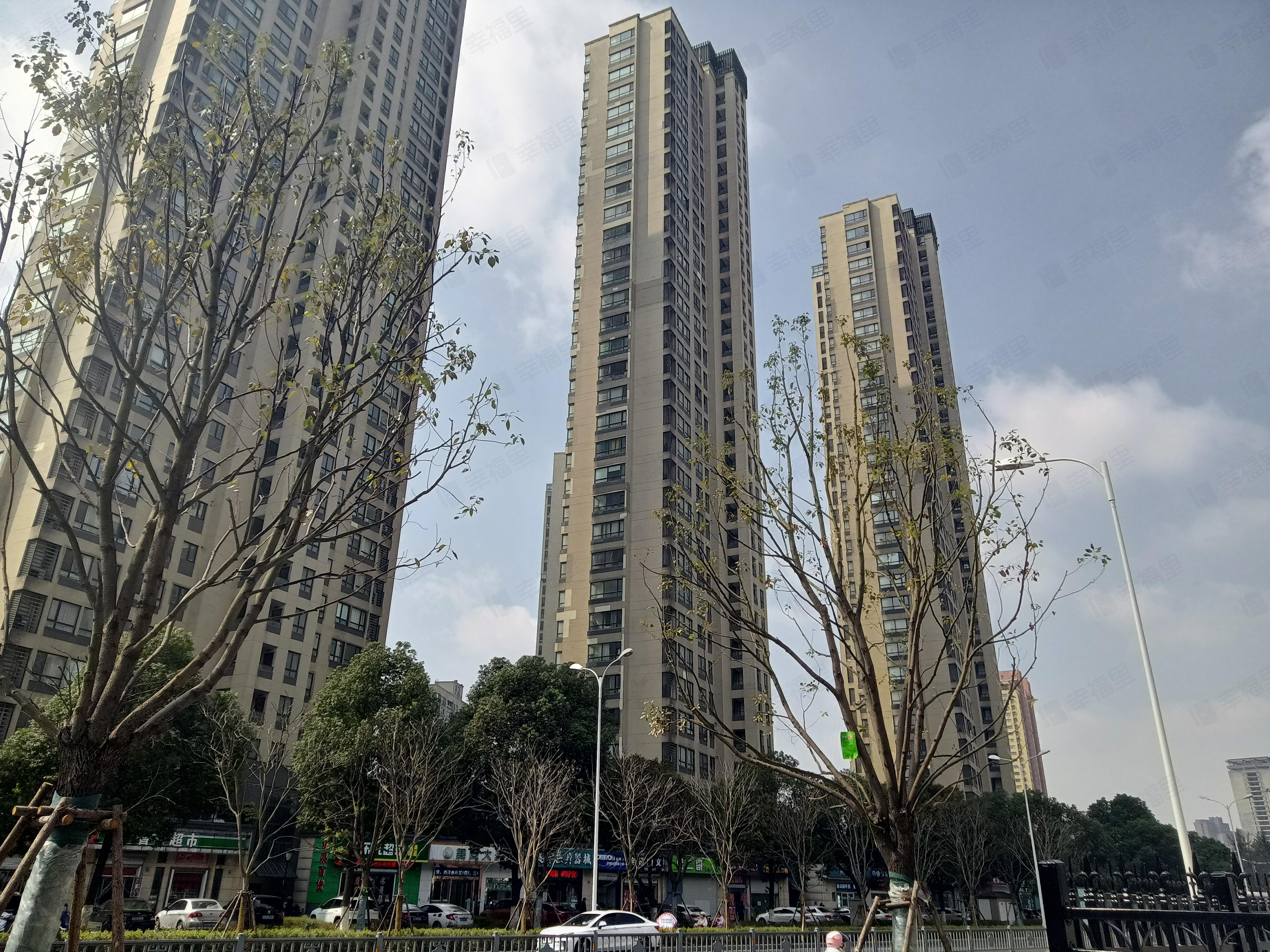 华仁凤凰城小区效果图