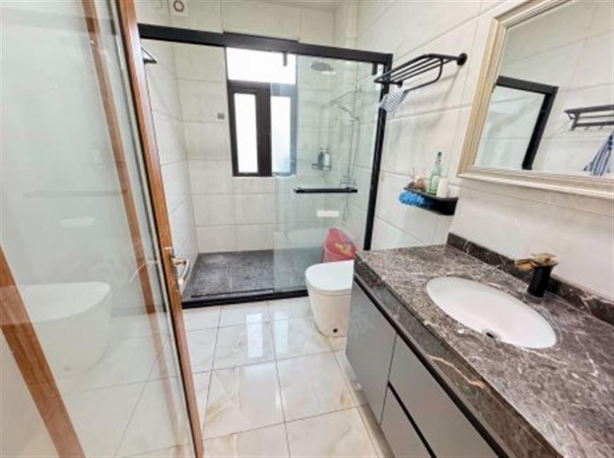 整租·鼎峰源著