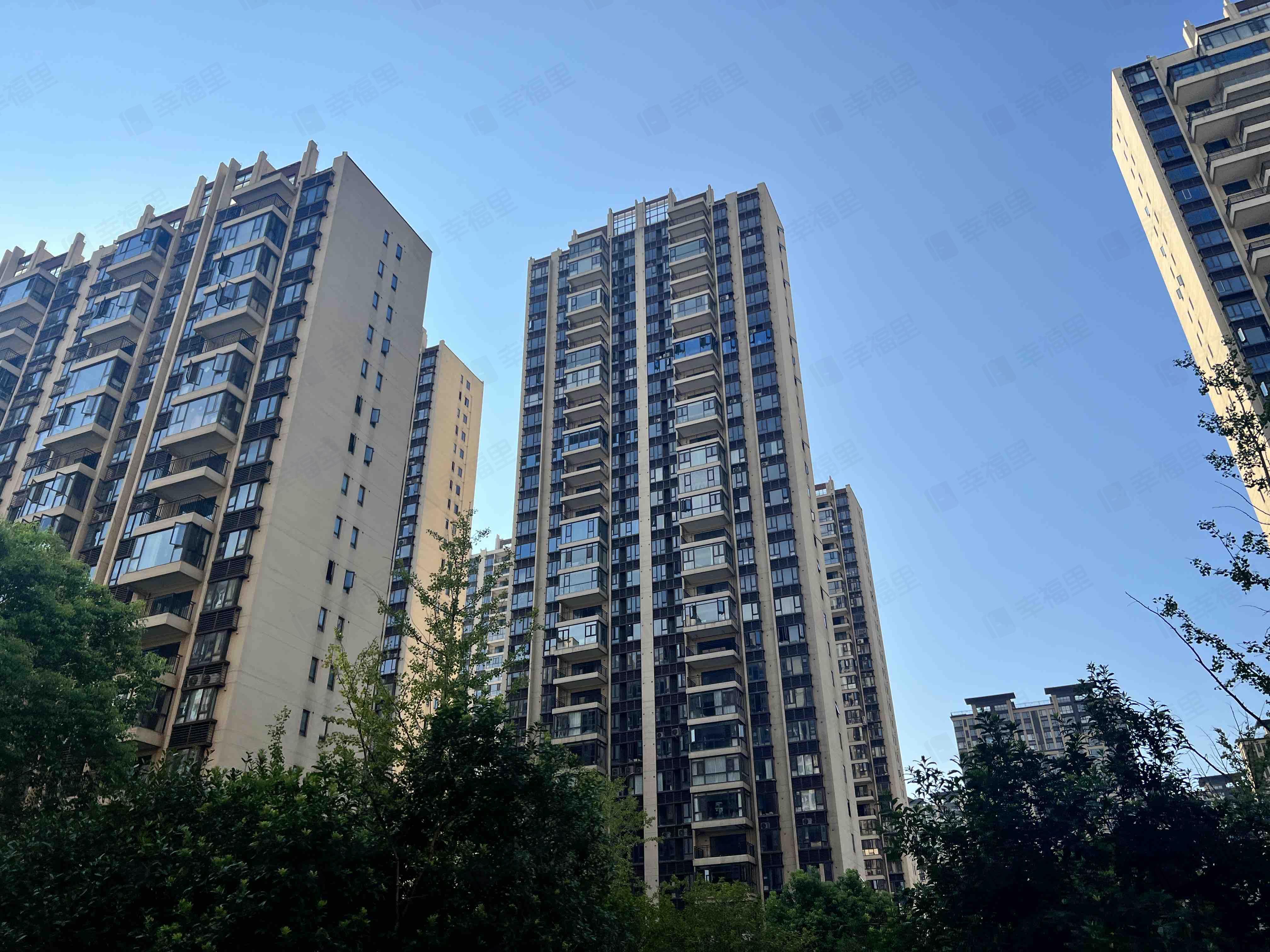 碧桂园江州府小区效果图