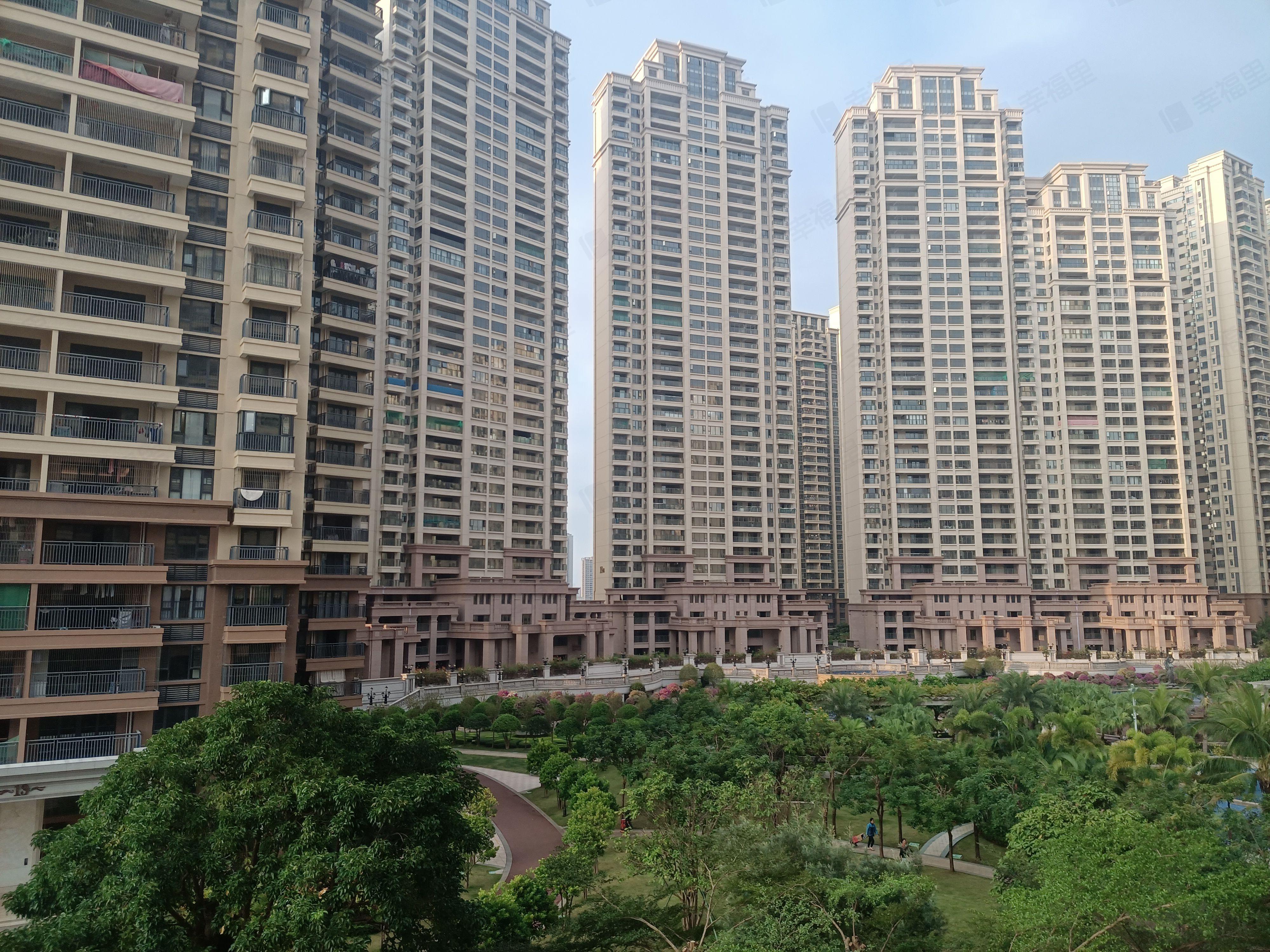 君临世纪小区效果图