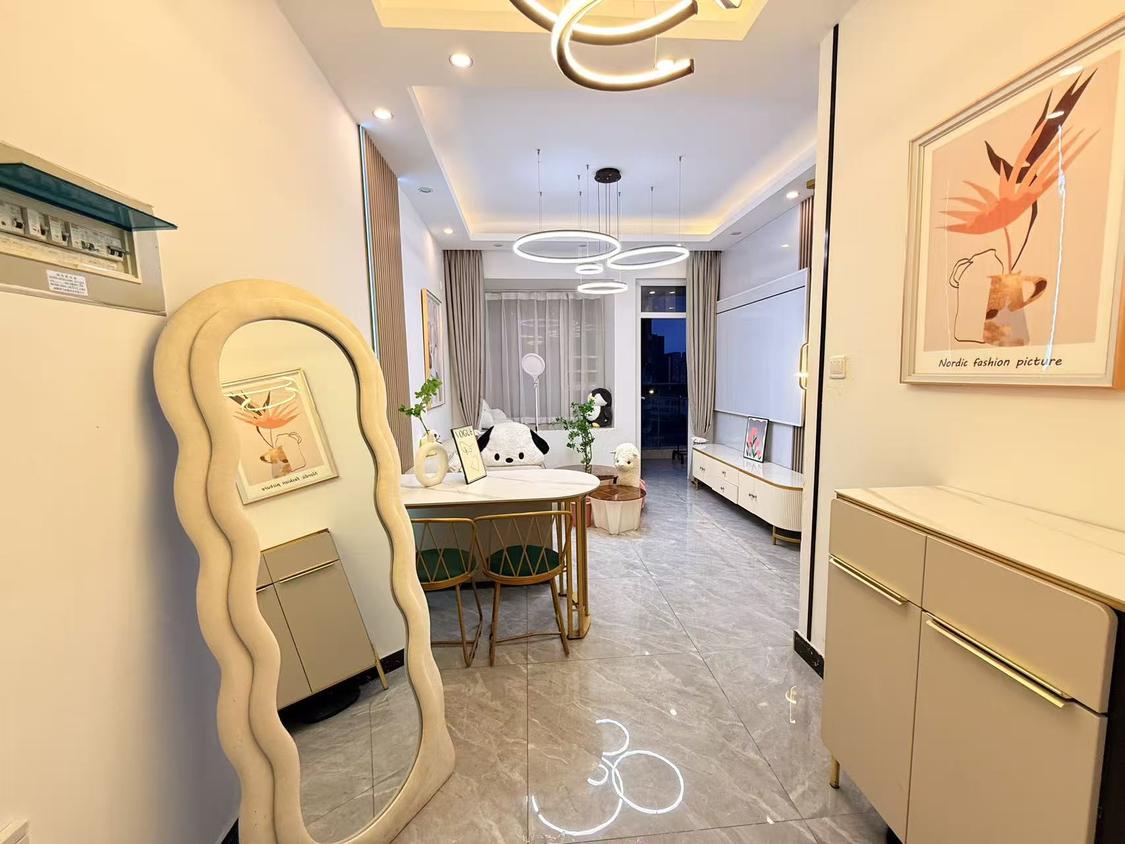 合租·领馆区1号