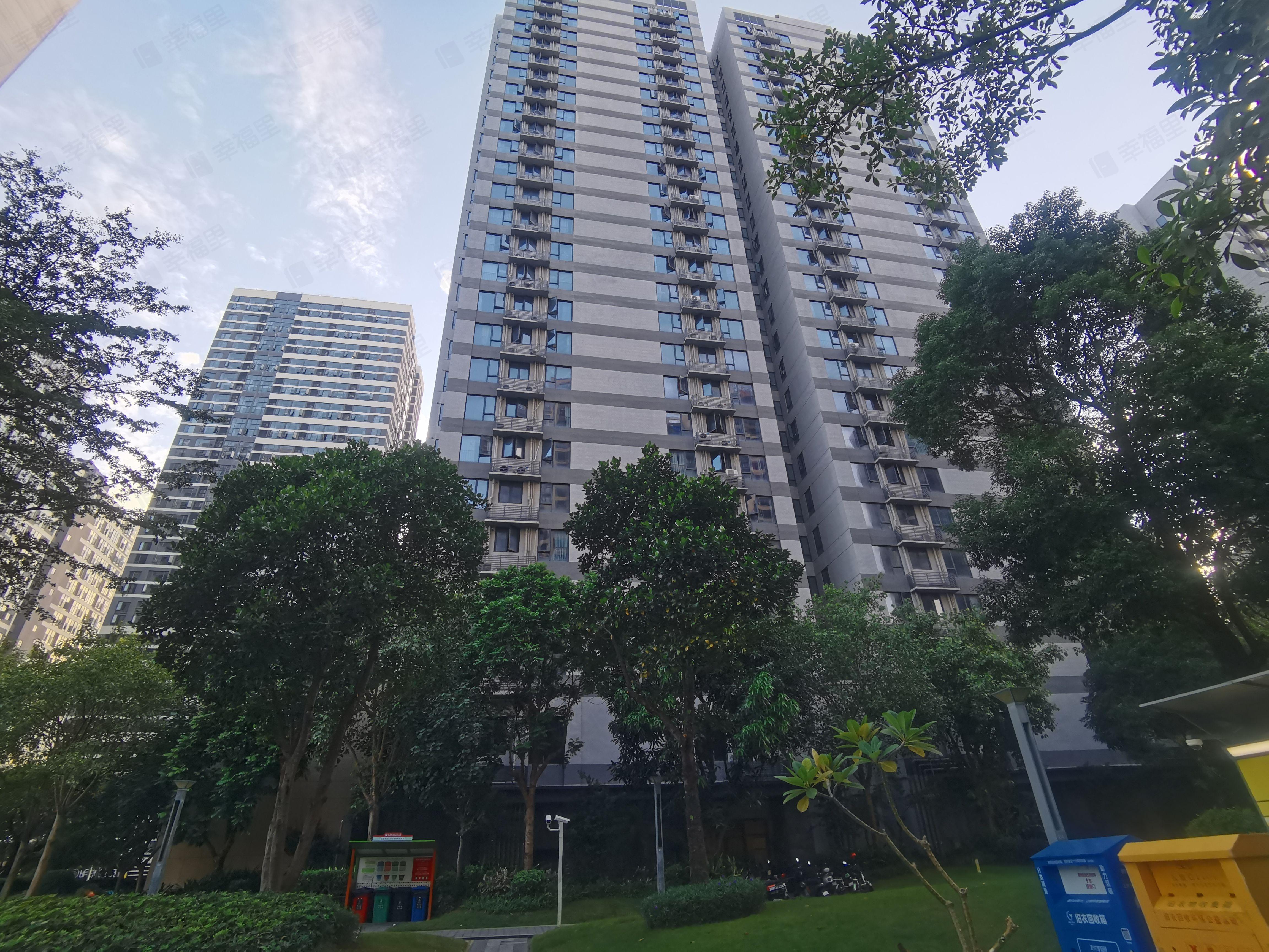 万科中央公园(一期)小区效果图