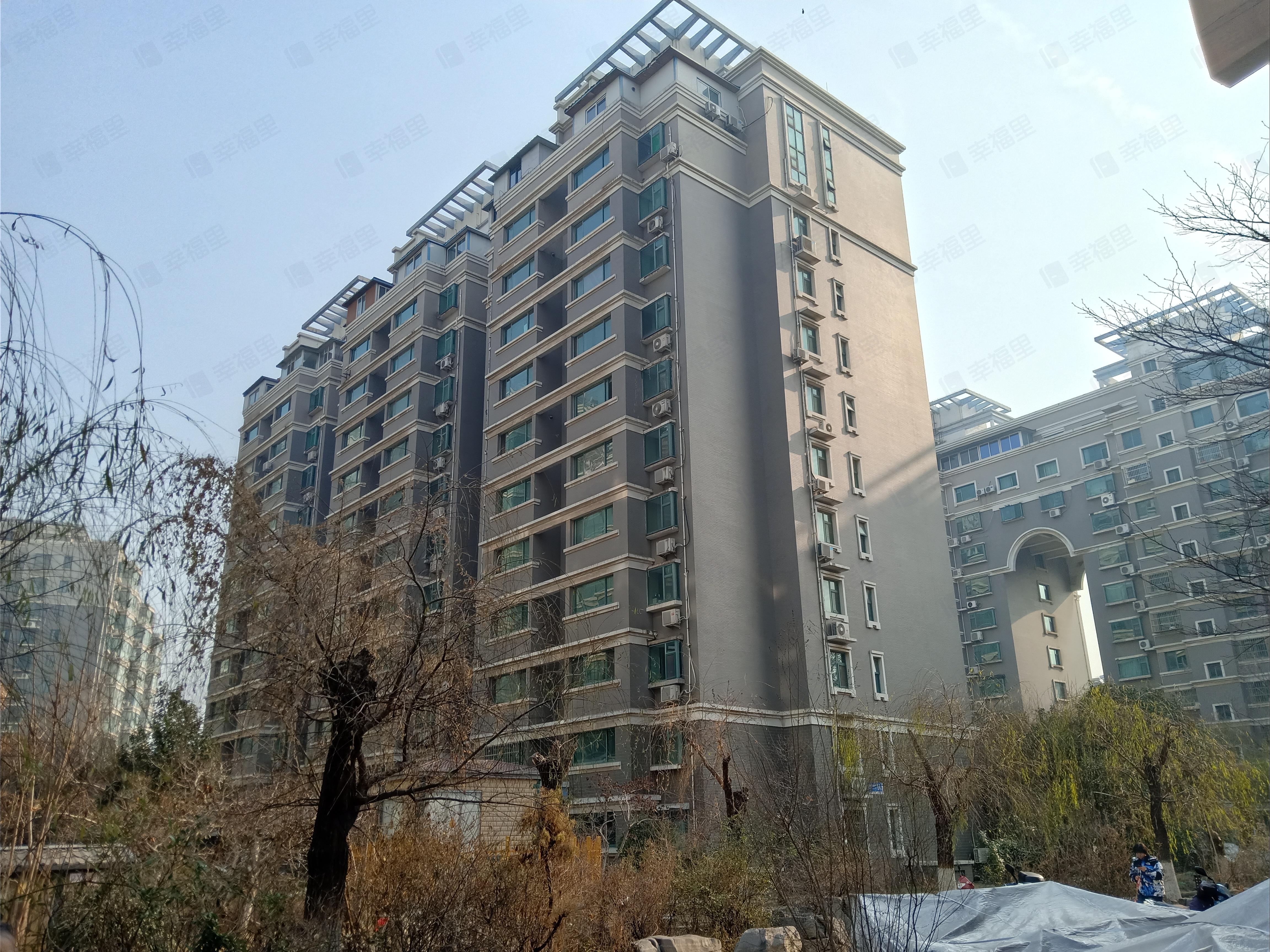 鲁能康桥小区效果图