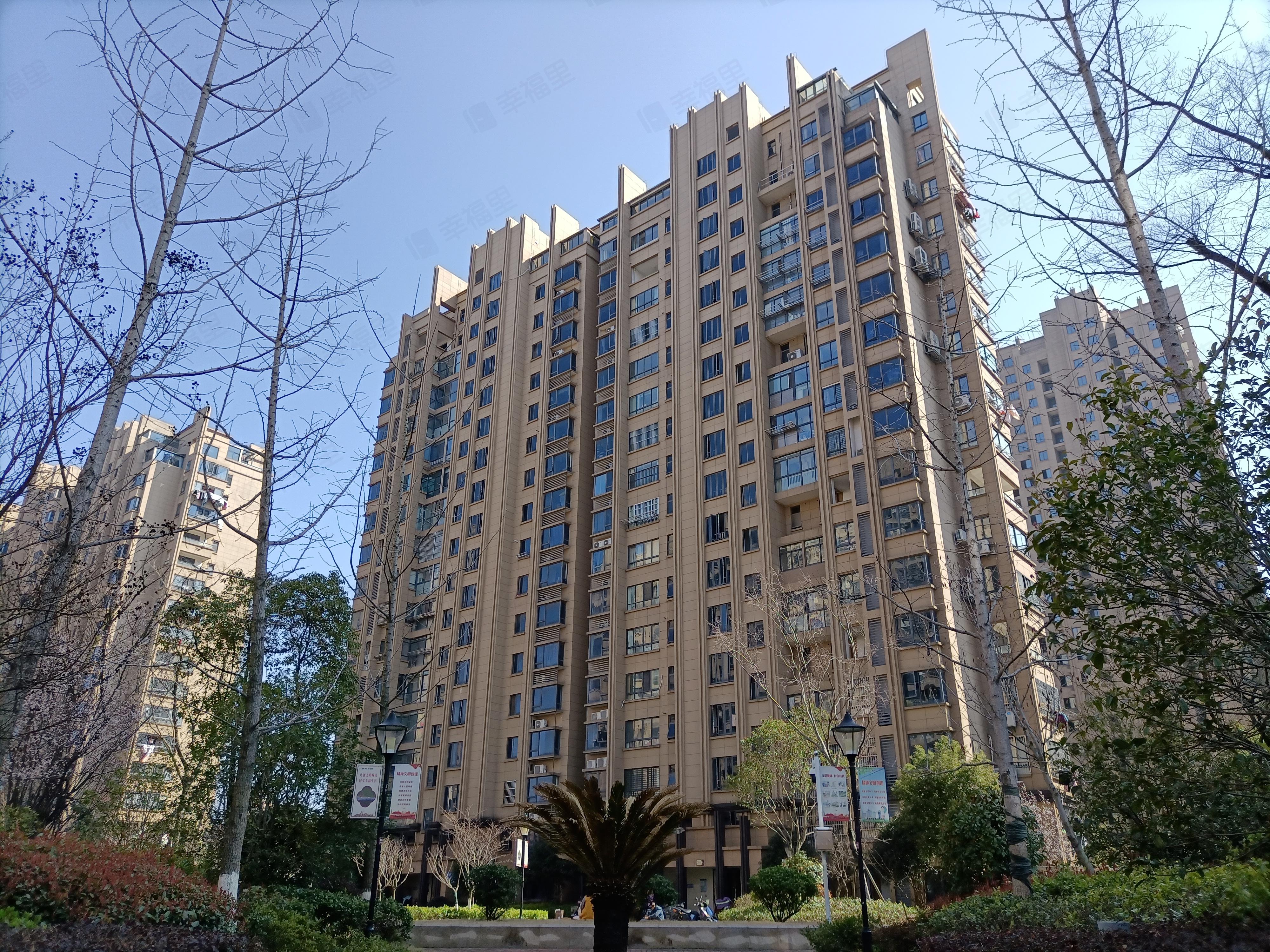 康利华府小区效果图